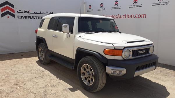 Photo 9 VIN: JTEBU11F8CK119991 - TOYOTA FJ CRUISER 