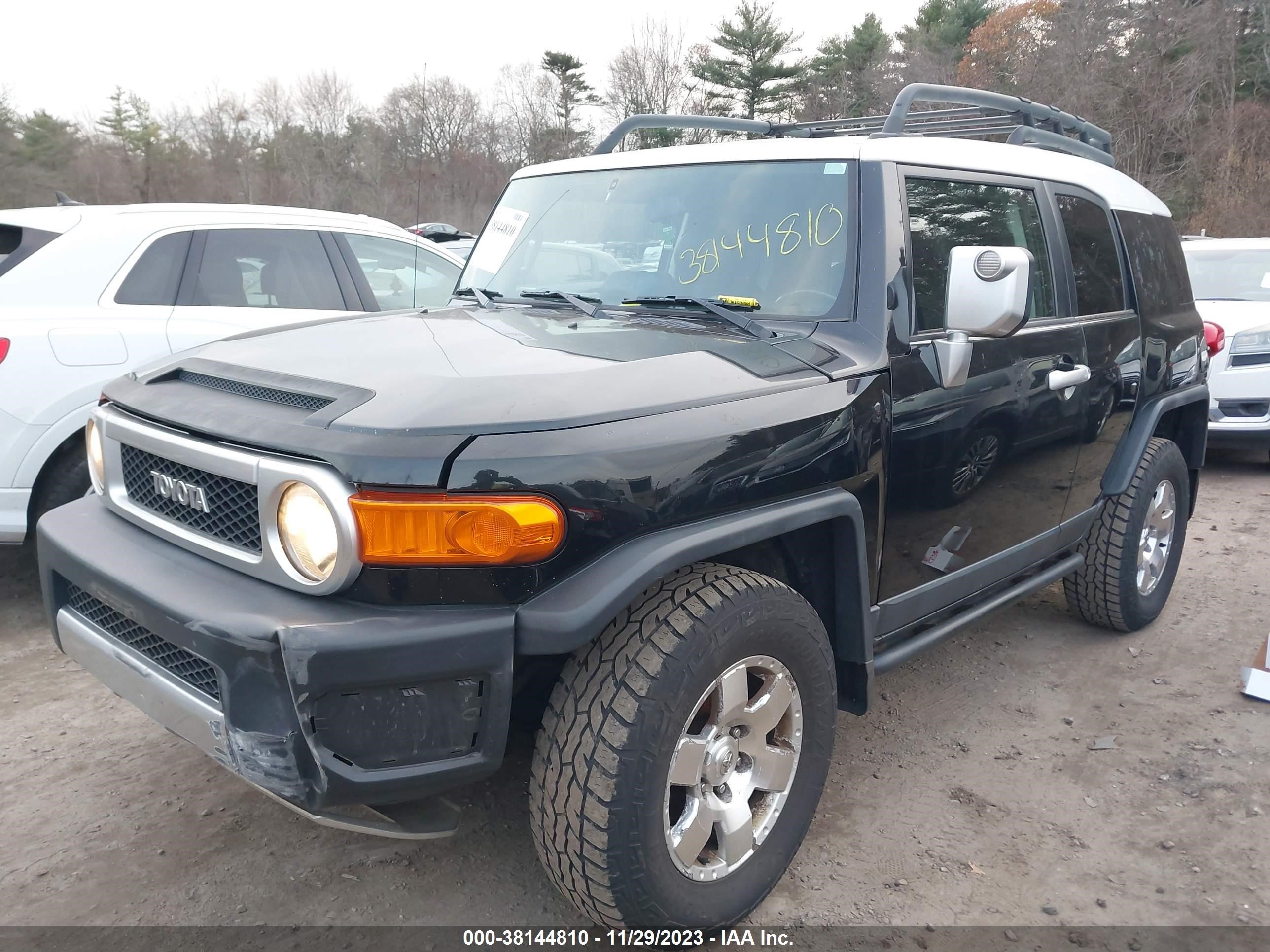 Photo 1 VIN: JTEBU11F970001868 - TOYOTA FJ CRUISER 