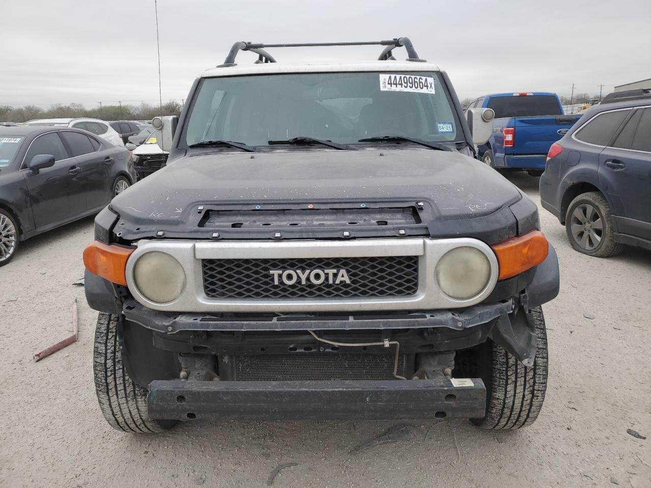 Photo 4 VIN: JTEBU11F970008934 - TOYOTA FJ CRUISER 