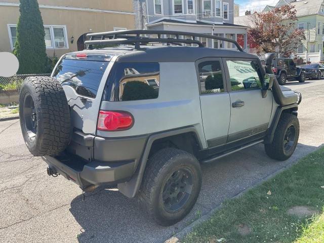 Photo 3 VIN: JTEBU11F970009551 - TOYOTA FJ CRUISER 