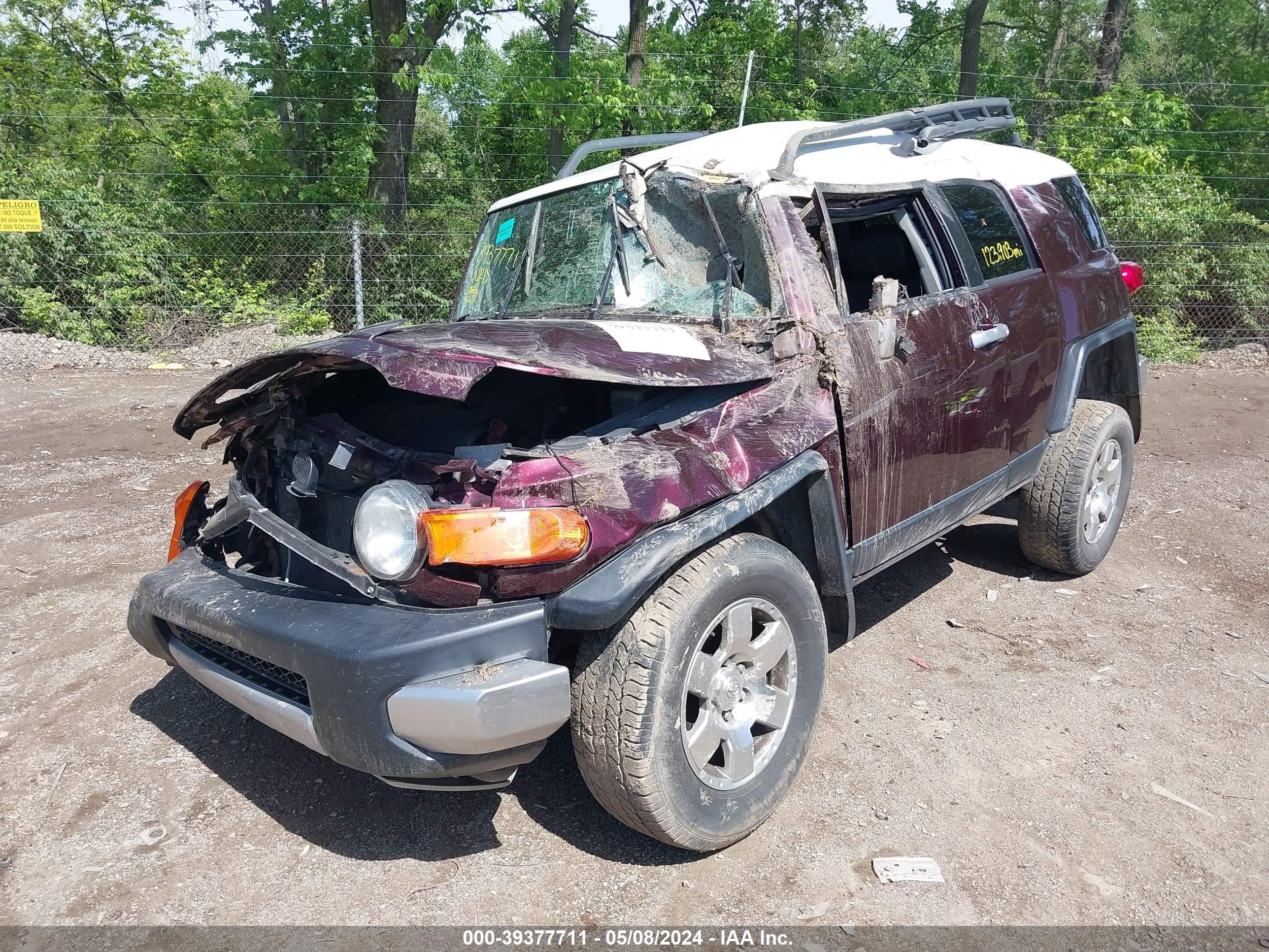 Photo 5 VIN: JTEBU11F970061116 - TOYOTA FJ CRUISER 