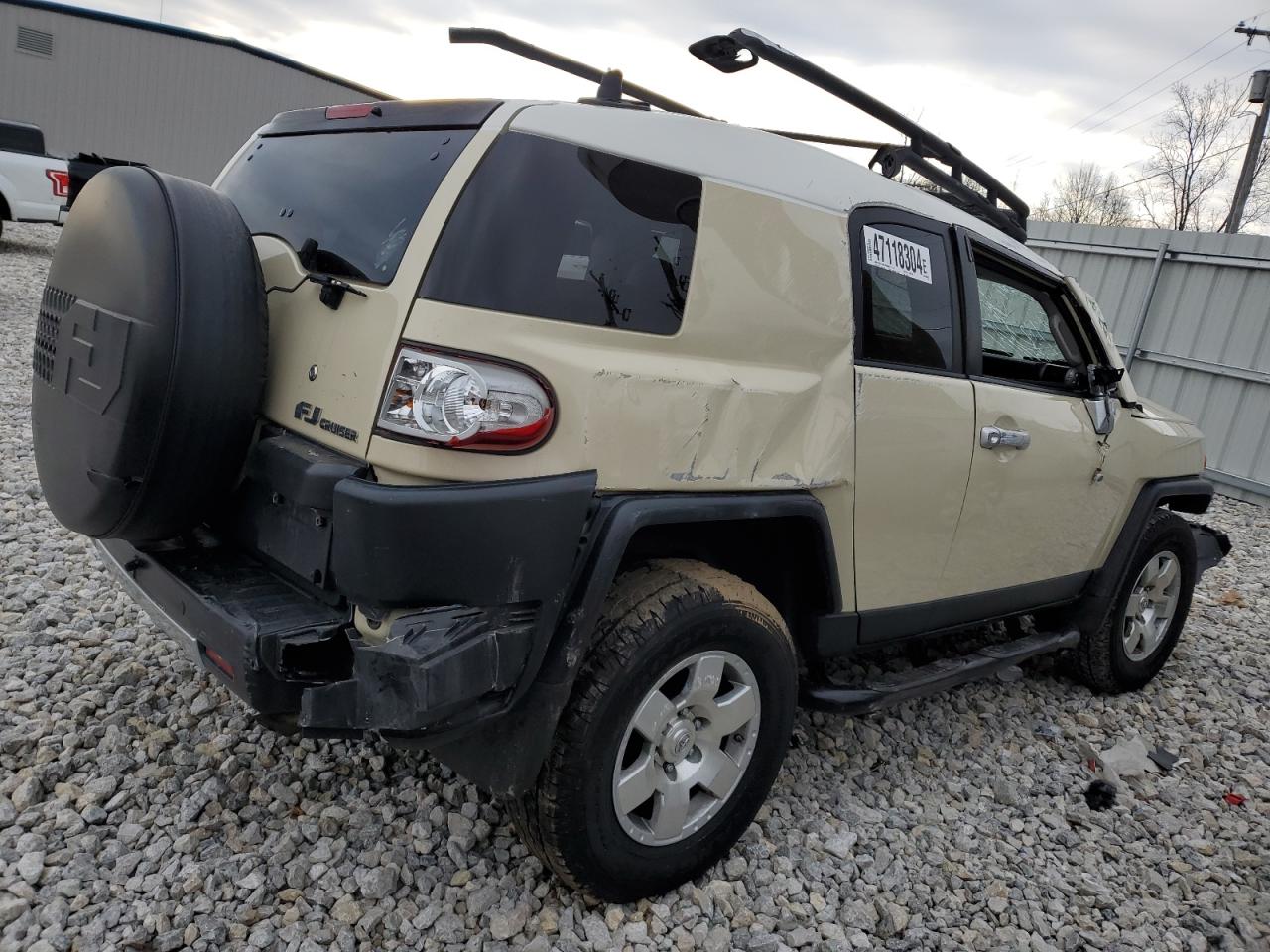 Photo 2 VIN: JTEBU11F98K013010 - TOYOTA FJ CRUISER 