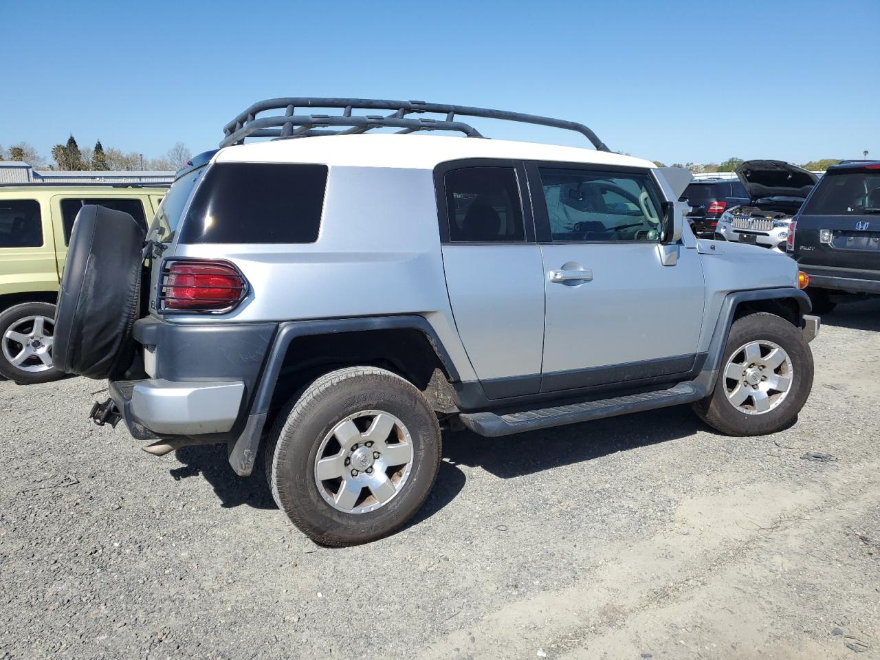 Photo 2 VIN: JTEBU11F98K051627 - TOYOTA FJ CRUISER 