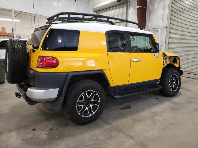 Photo 2 VIN: JTEBU11FX70026231 - TOYOTA FJ CRUISER 