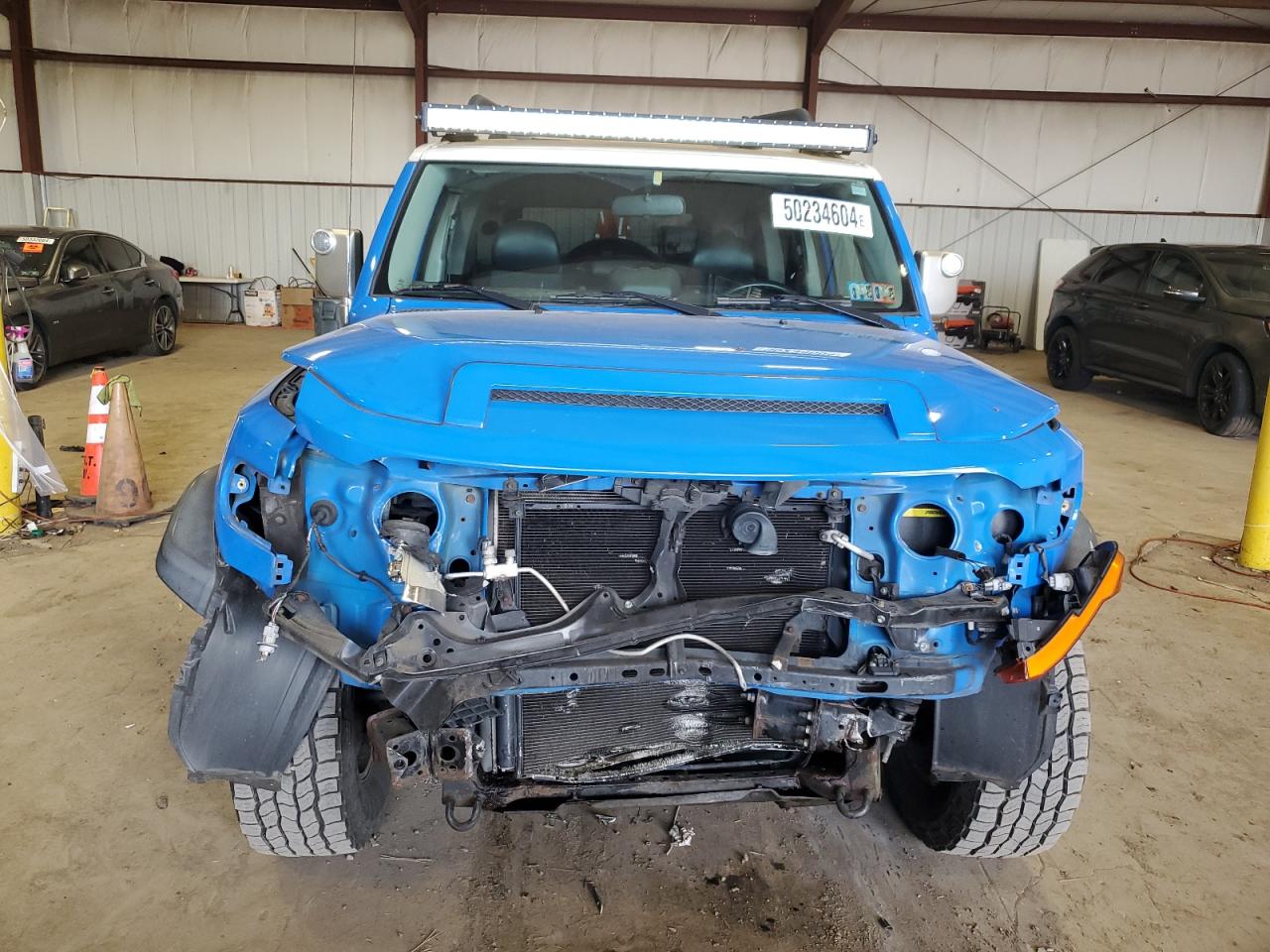 Photo 4 VIN: JTEBU11FX70027198 - TOYOTA FJ CRUISER 