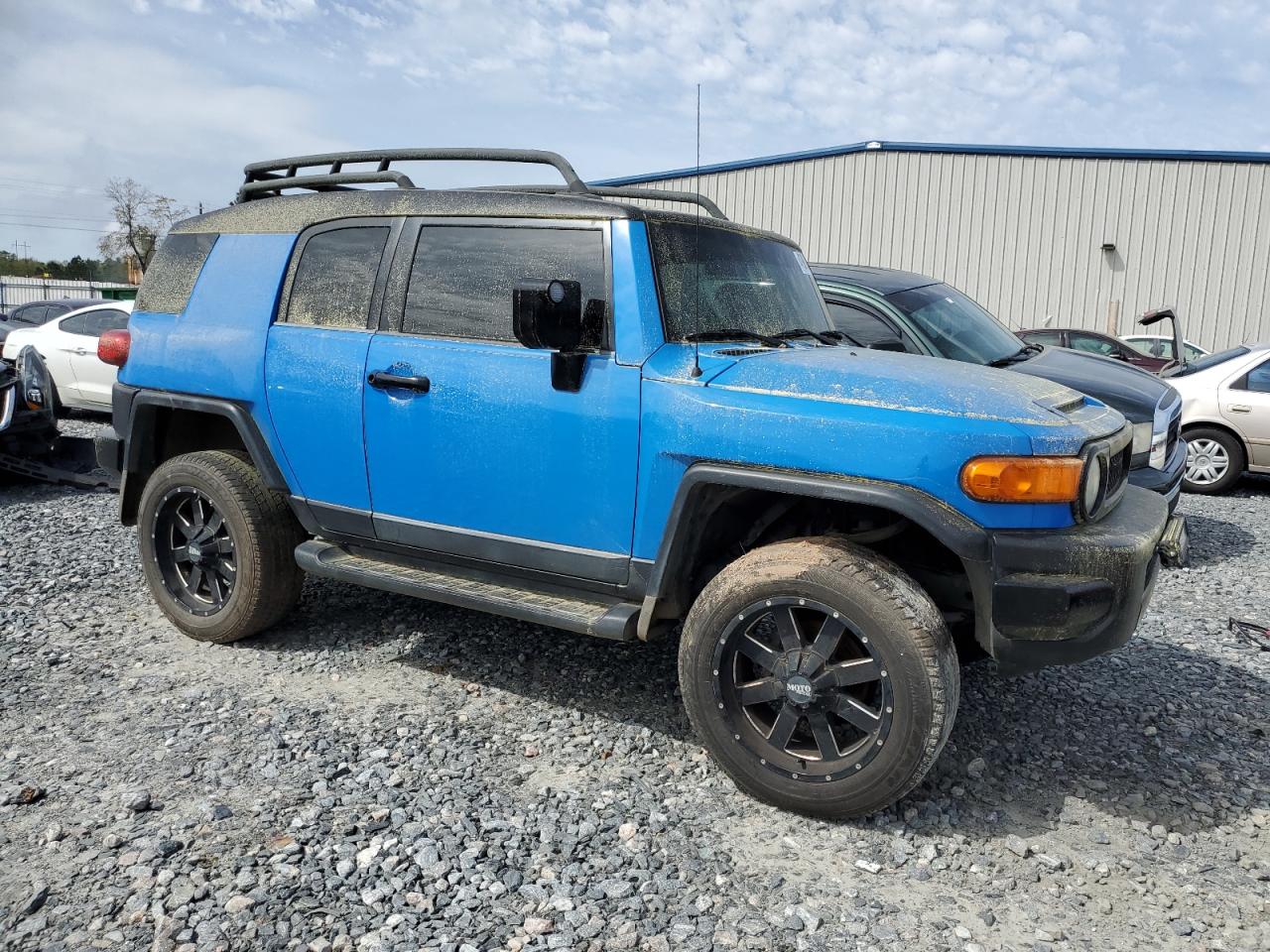 Photo 3 VIN: JTEBU11FX70043062 - TOYOTA FJ CRUISER 