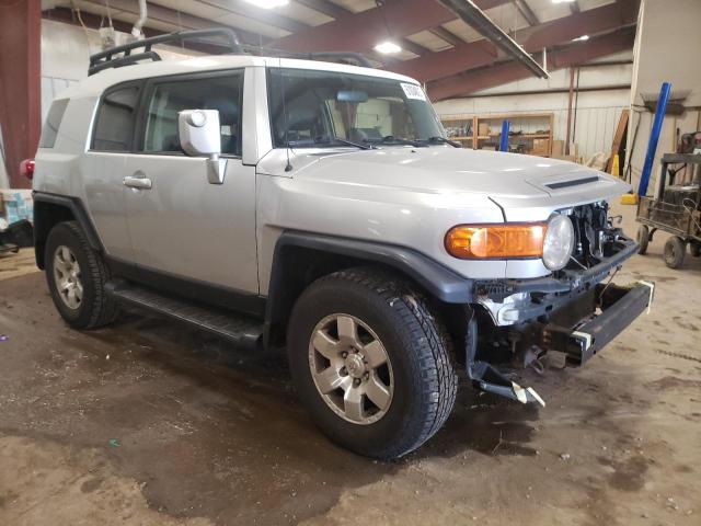 Photo 3 VIN: JTEBU11FX70063375 - TOYOTA FJ CRUISER 