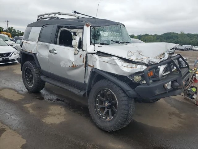 Photo 3 VIN: JTEBU11FX70091676 - TOYOTA FJ CRUISER 