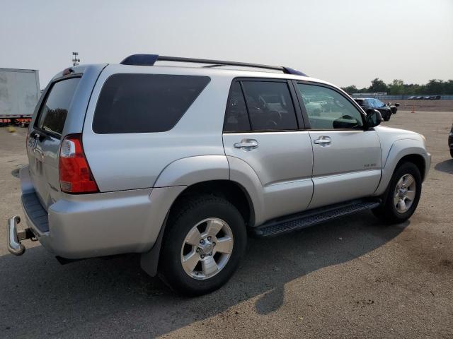 Photo 2 VIN: JTEBU14R060085826 - TOYOTA 4RUNNER SR 