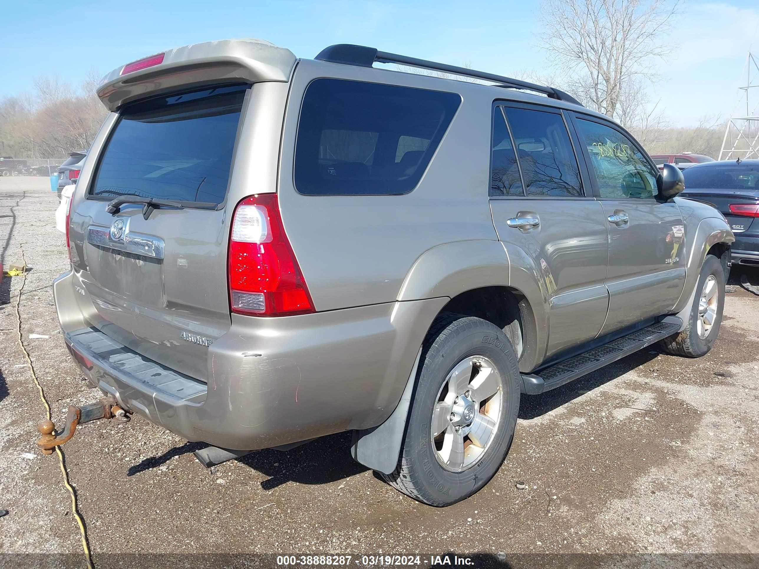 Photo 3 VIN: JTEBU14R070115487 - TOYOTA 4RUNNER 