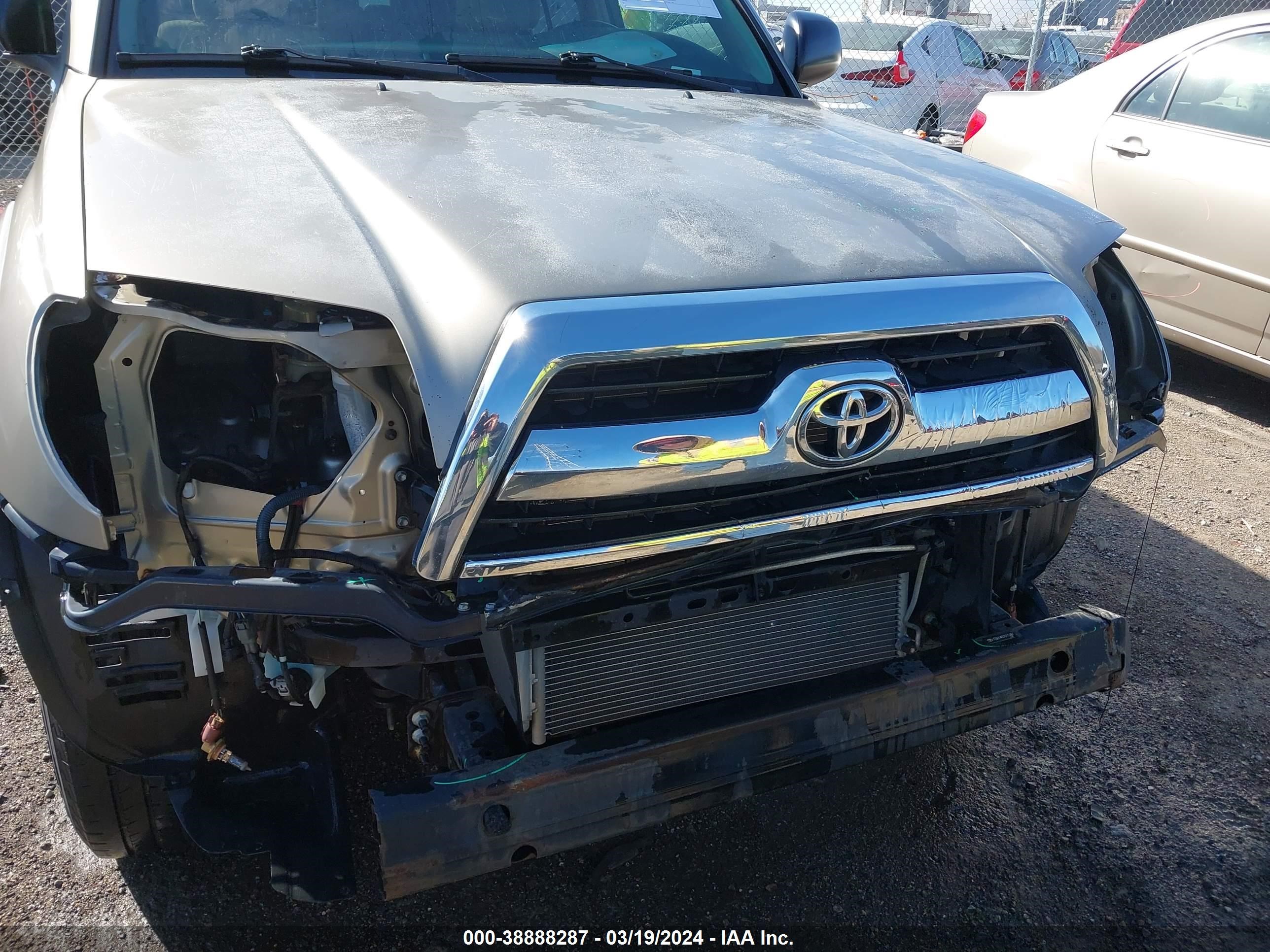 Photo 5 VIN: JTEBU14R070115487 - TOYOTA 4RUNNER 