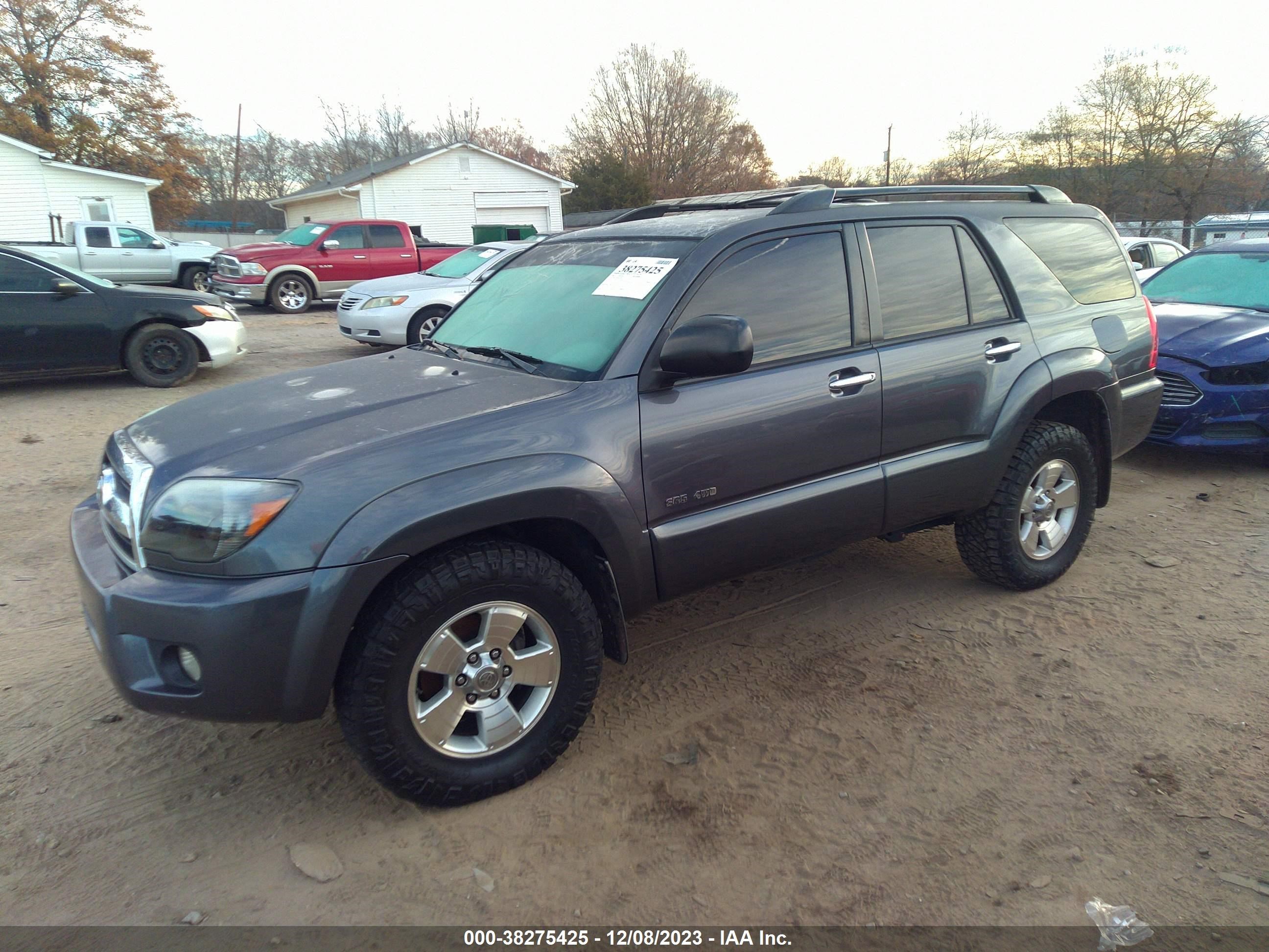 Photo 1 VIN: JTEBU14R088107926 - TOYOTA 4RUNNER 