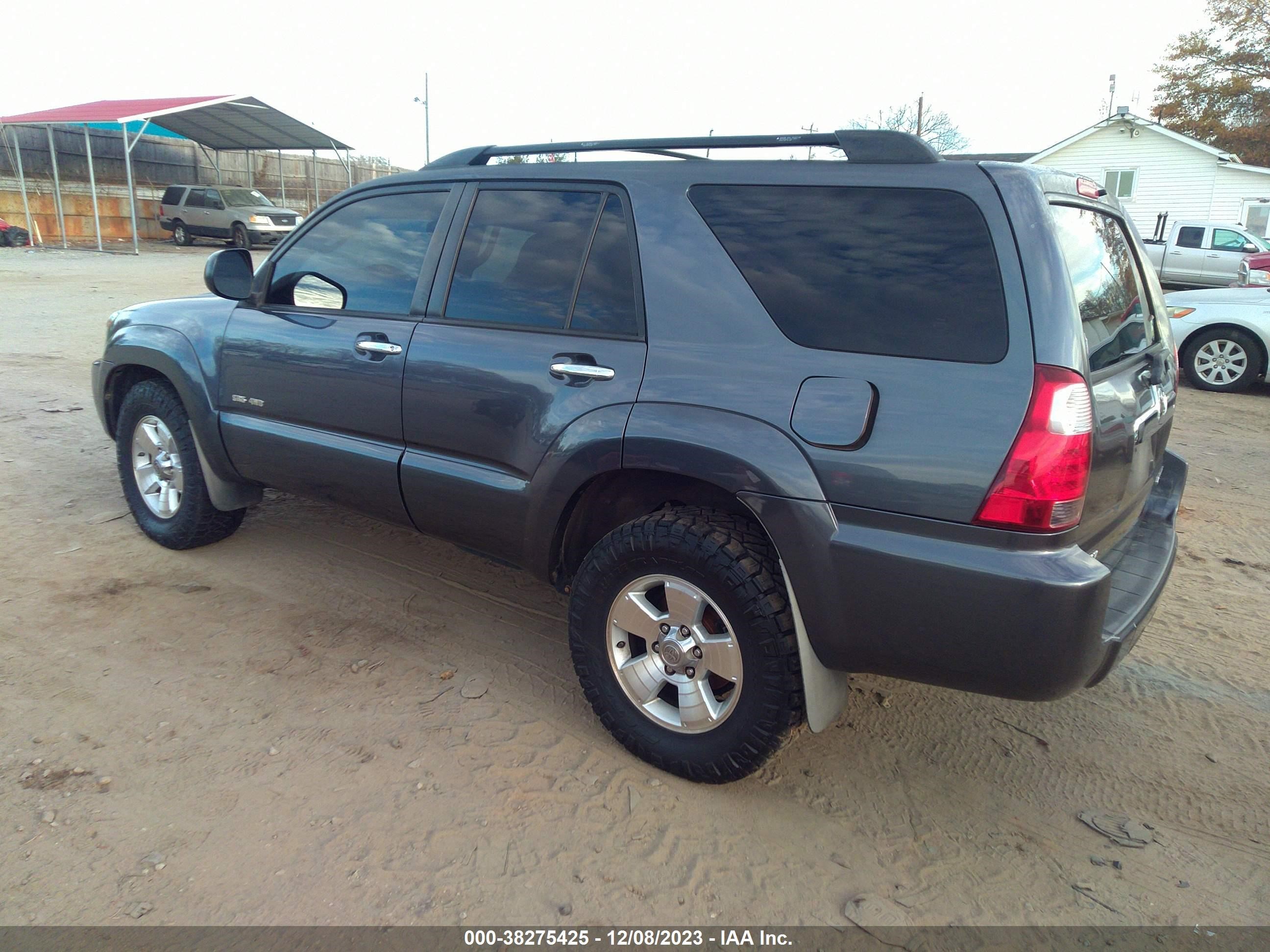 Photo 2 VIN: JTEBU14R088107926 - TOYOTA 4RUNNER 