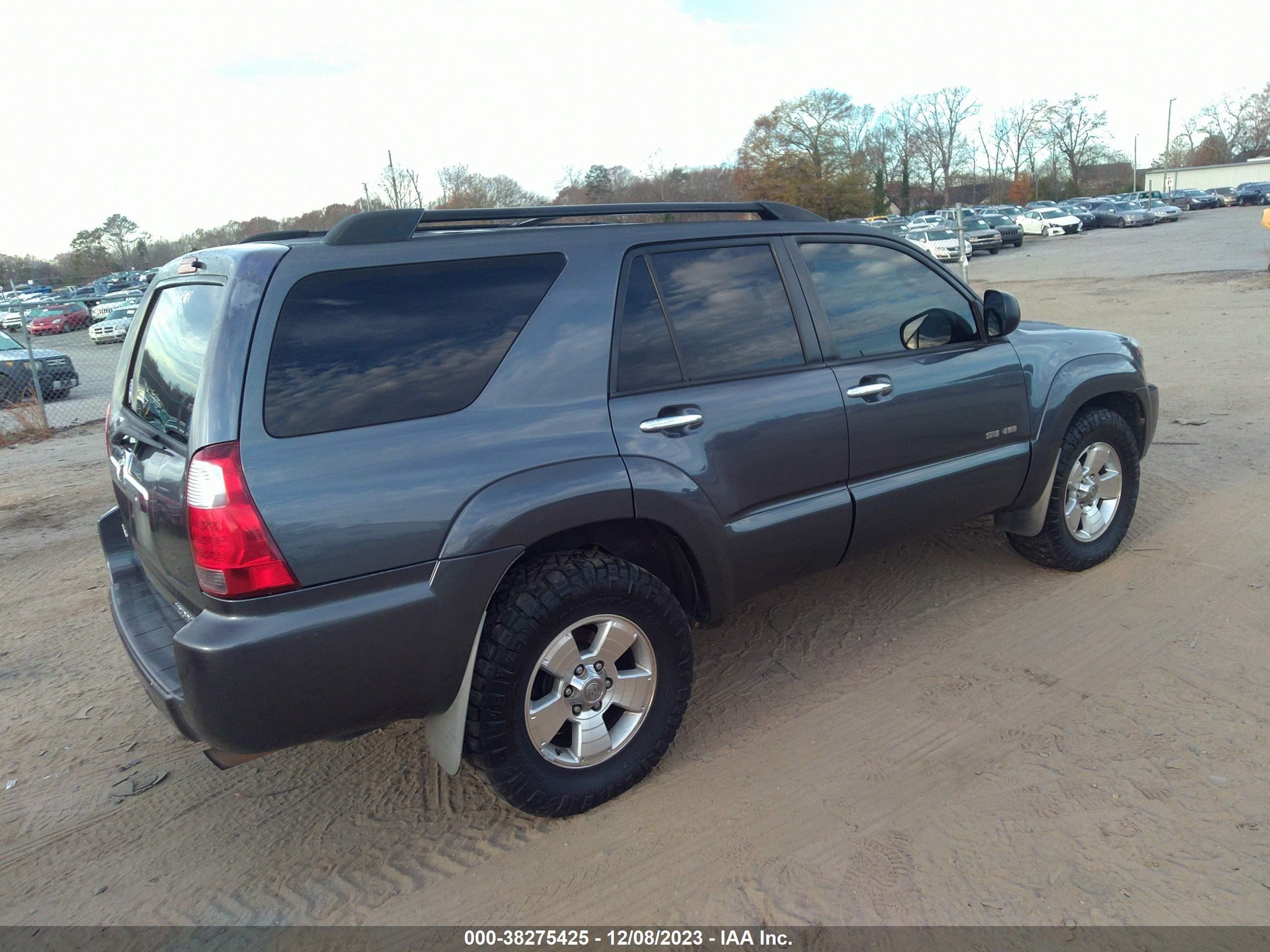 Photo 3 VIN: JTEBU14R088107926 - TOYOTA 4RUNNER 