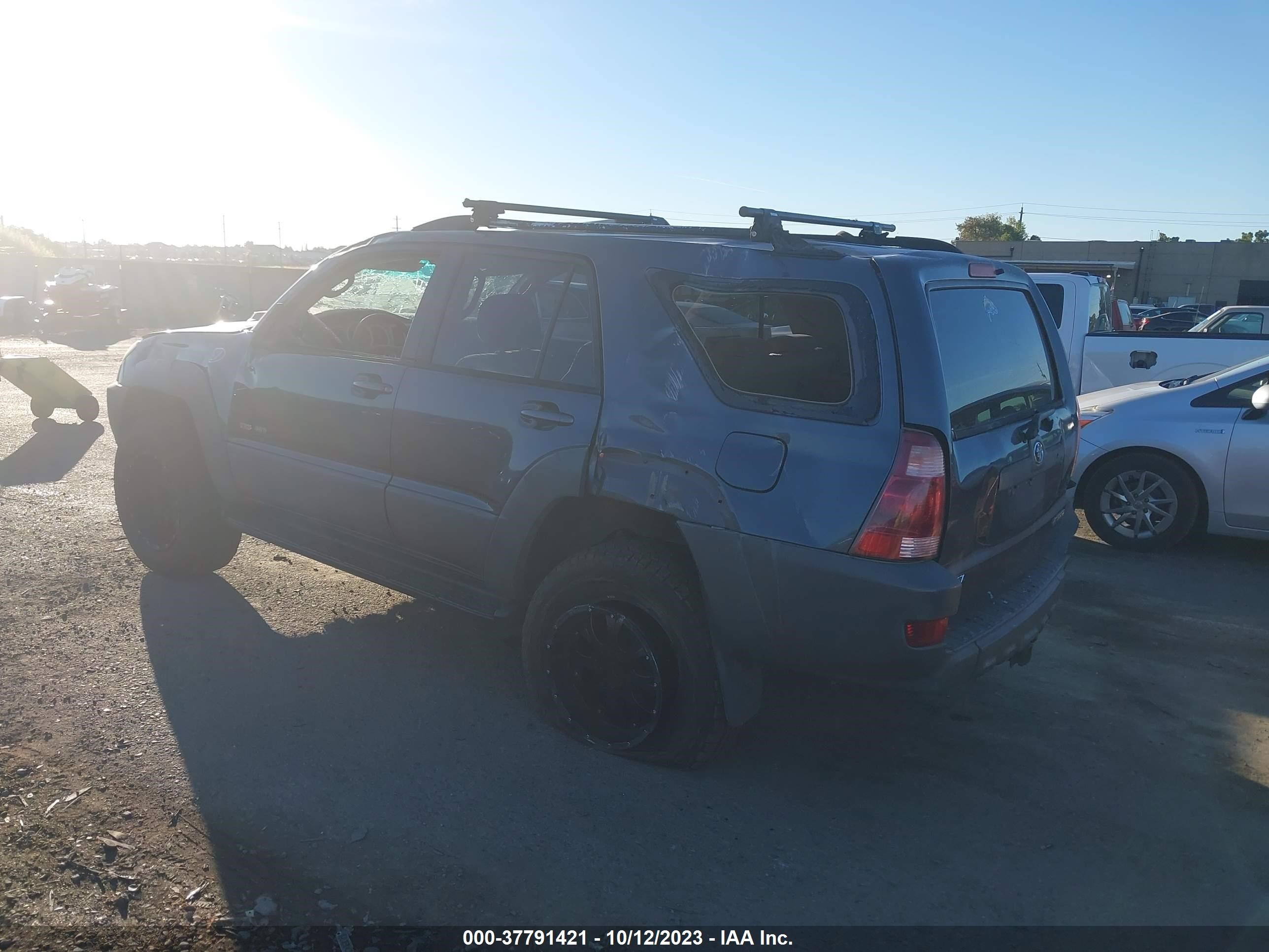 Photo 2 VIN: JTEBU14R130001394 - TOYOTA 4RUNNER 