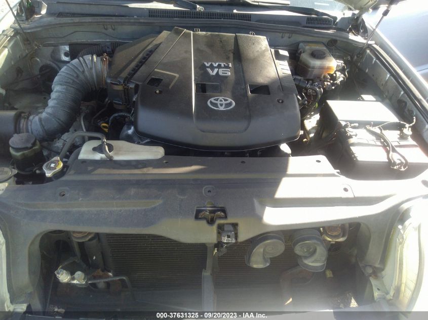 Photo 9 VIN: JTEBU14R248016912 - TOYOTA 4RUNNER 