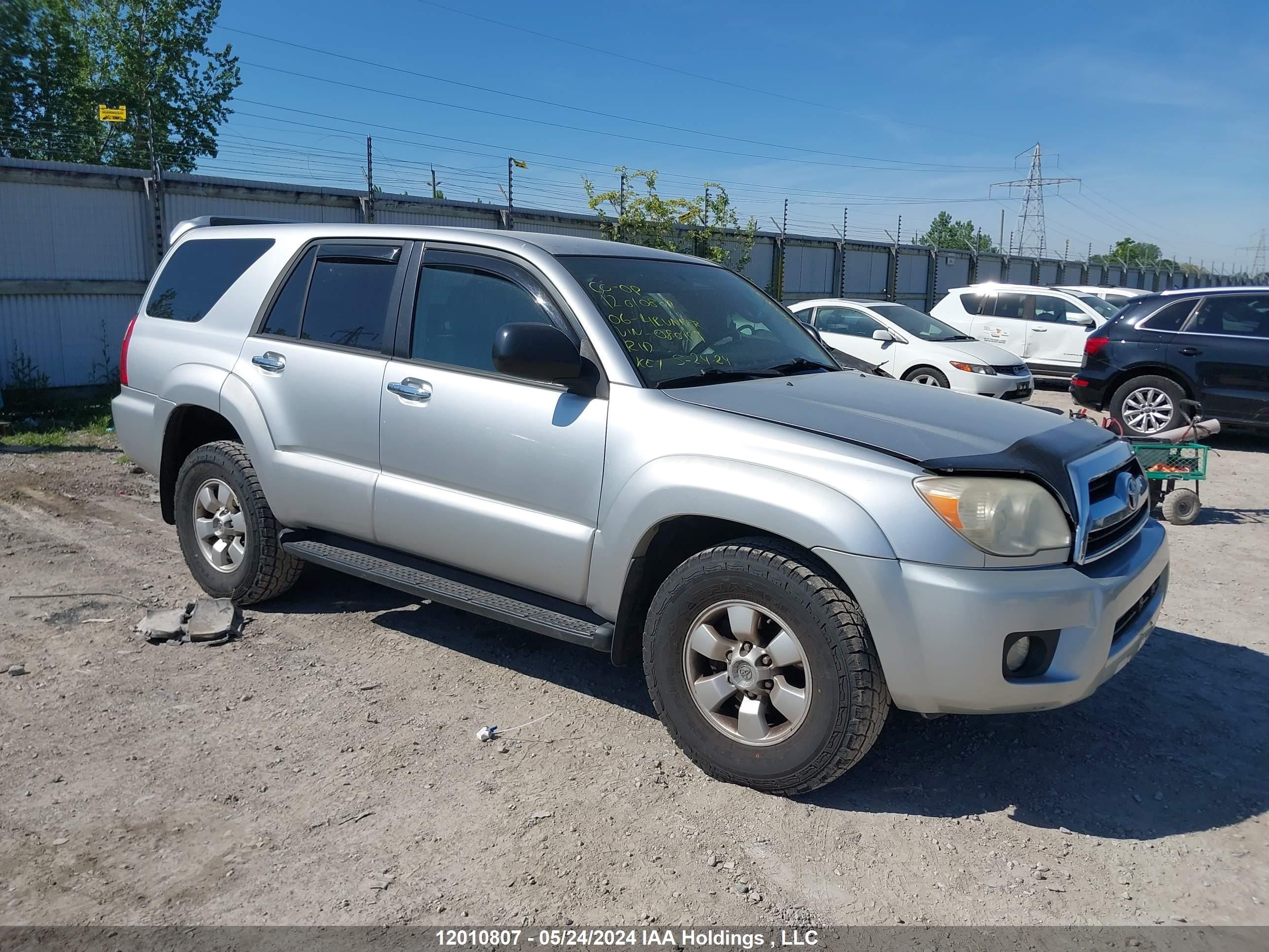 Photo 12 VIN: JTEBU14R260080109 - TOYOTA 4RUNNER 