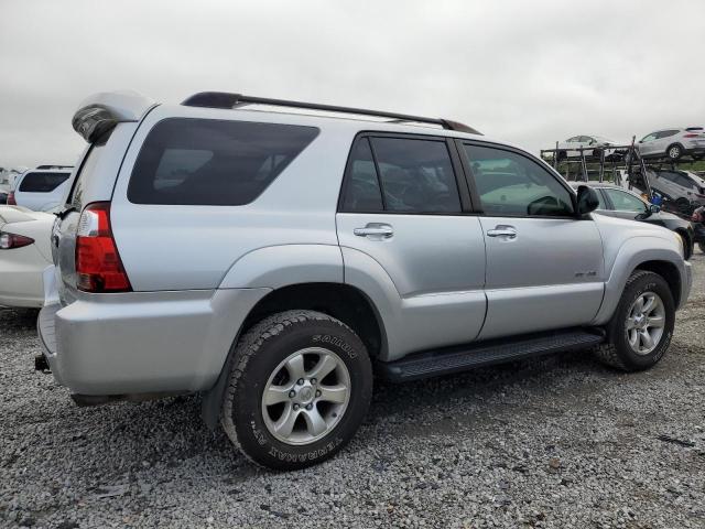 Photo 2 VIN: JTEBU14R268066440 - TOYOTA 4RUNNER SR 