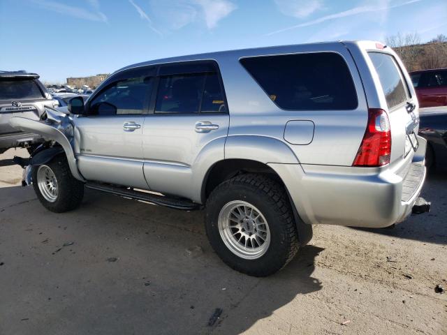 Photo 1 VIN: JTEBU14R28K022735 - TOYOTA 4RUNNER SR 