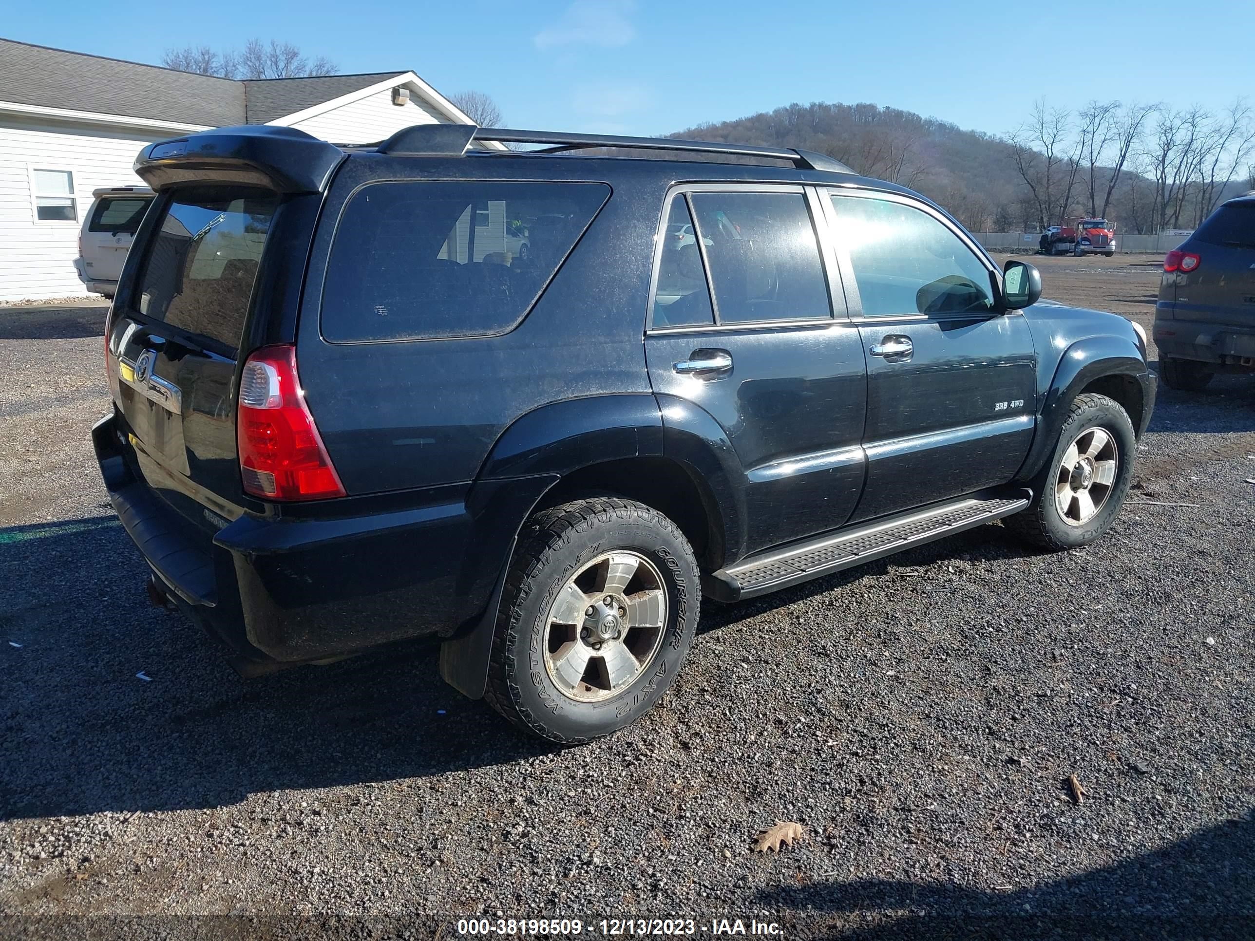 Photo 3 VIN: JTEBU14R360102764 - TOYOTA 4RUNNER 