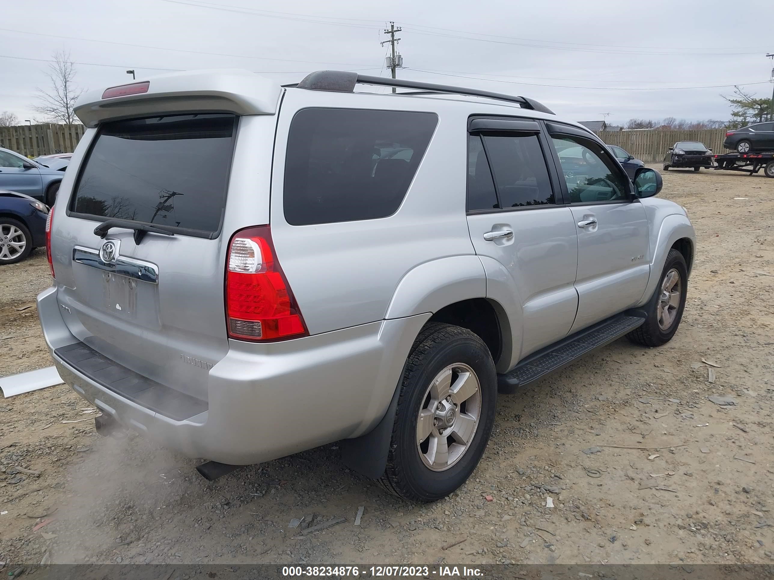 Photo 3 VIN: JTEBU14R368070545 - TOYOTA 4RUNNER 