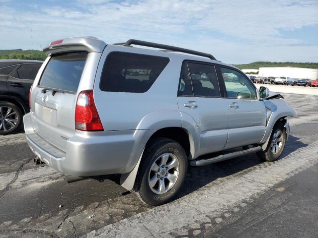 Photo 2 VIN: JTEBU14R38K009041 - TOYOTA 4RUNNER SR 