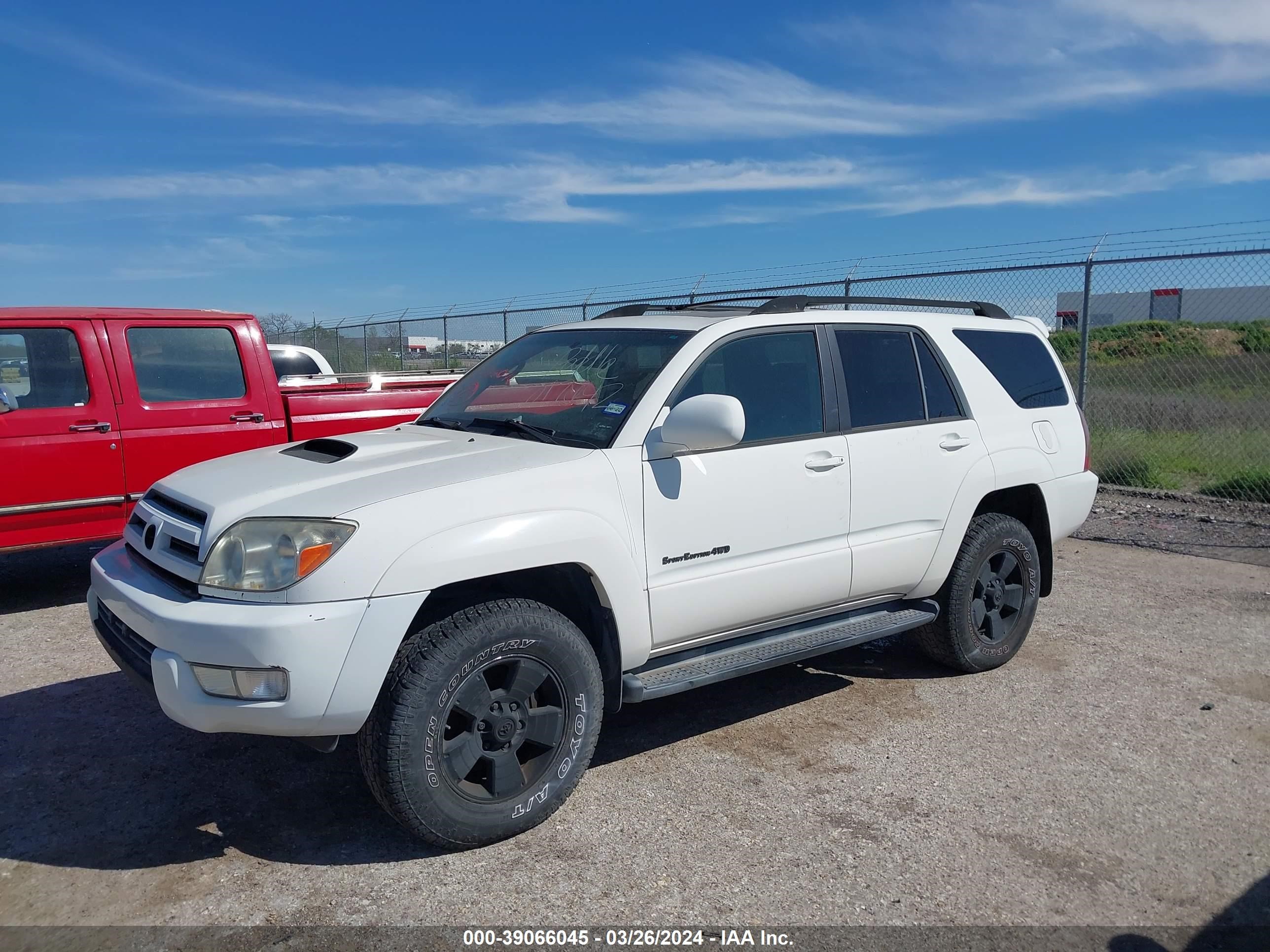 Photo 5 VIN: JTEBU14R448017642 - TOYOTA 4RUNNER 