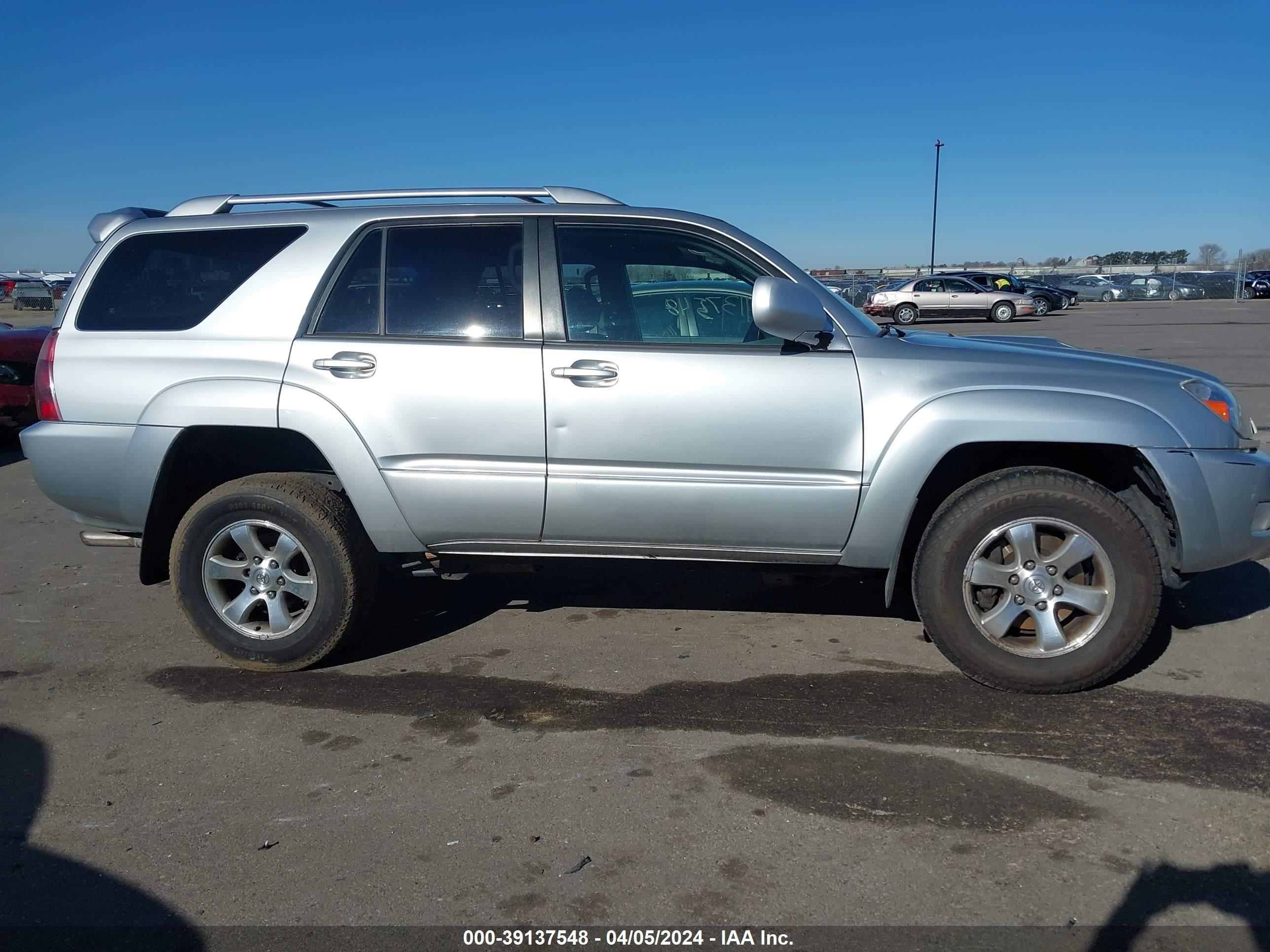 Photo 12 VIN: JTEBU14R458046544 - TOYOTA 4RUNNER 