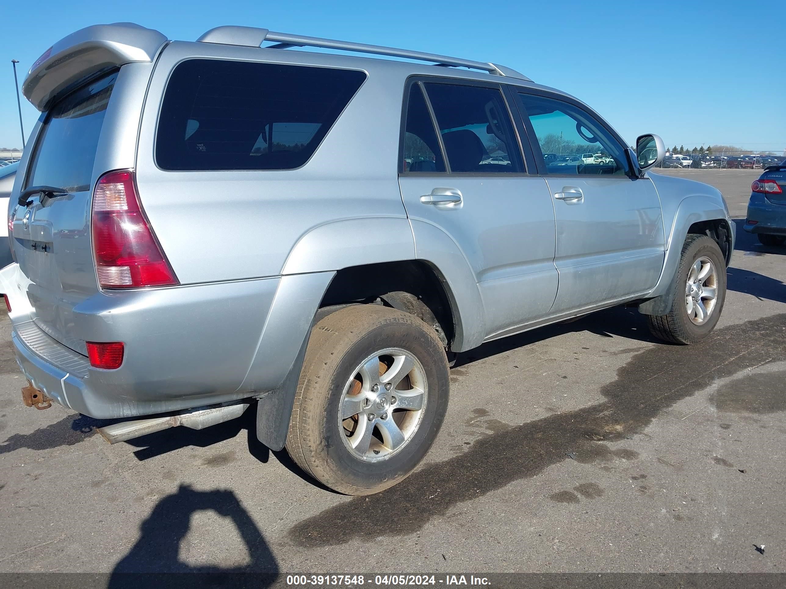 Photo 3 VIN: JTEBU14R458046544 - TOYOTA 4RUNNER 