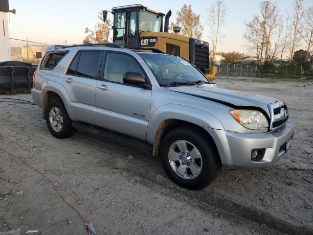 Photo 3 VIN: JTEBU14R480132407 - TOYOTA 4RUNNER SR 