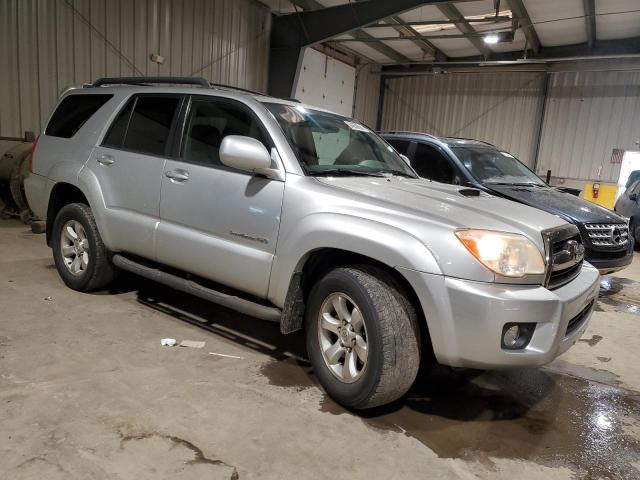 Photo 3 VIN: JTEBU14R48K015818 - TOYOTA 4RUNNER SR 