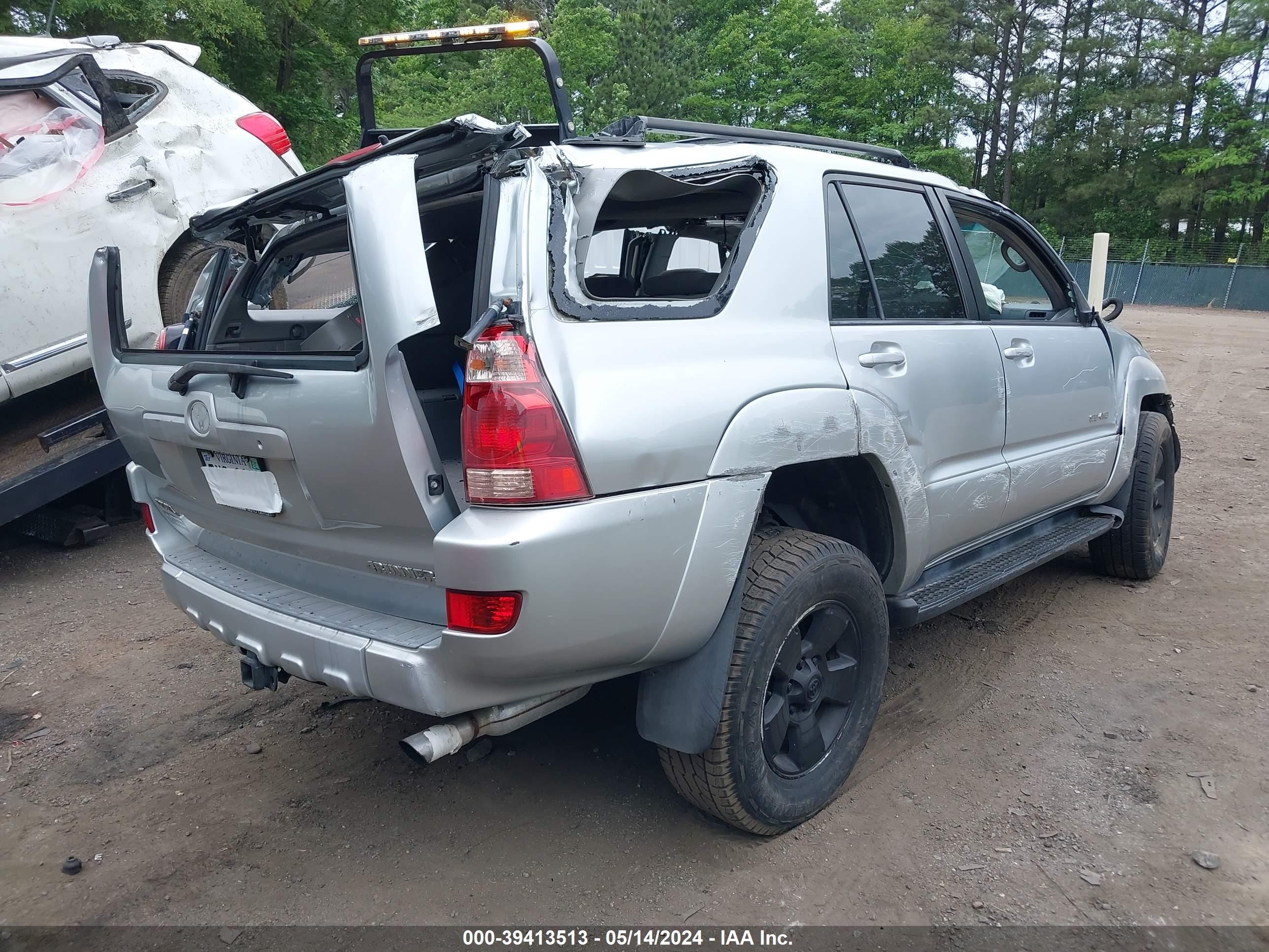 Photo 3 VIN: JTEBU14R530008929 - TOYOTA 4RUNNER 