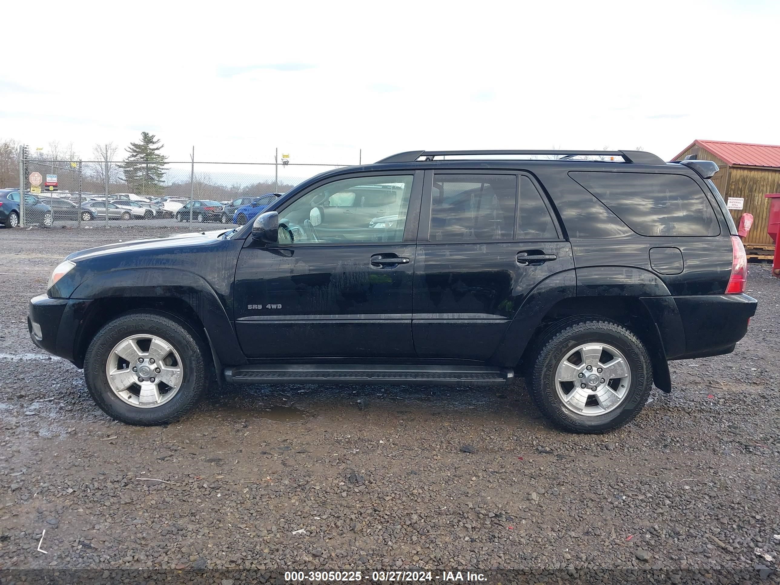 Photo 13 VIN: JTEBU14R530014939 - TOYOTA 4RUNNER 