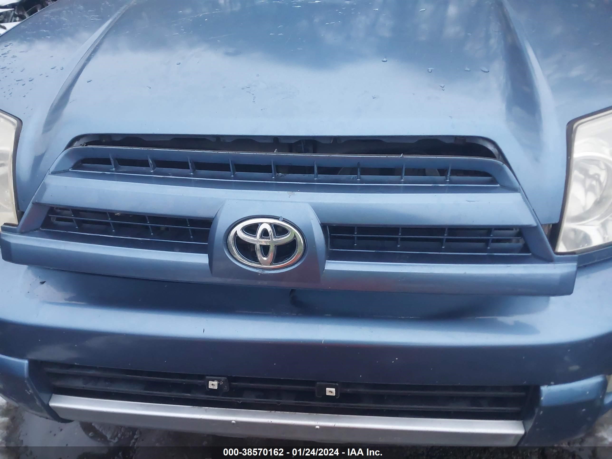 Photo 5 VIN: JTEBU14R540020810 - TOYOTA 4RUNNER 