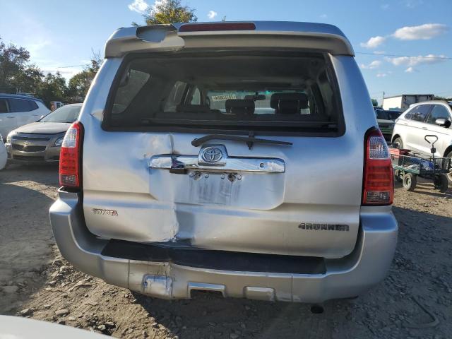 Photo 5 VIN: JTEBU14R578106785 - TOYOTA 4RUNNER SR 