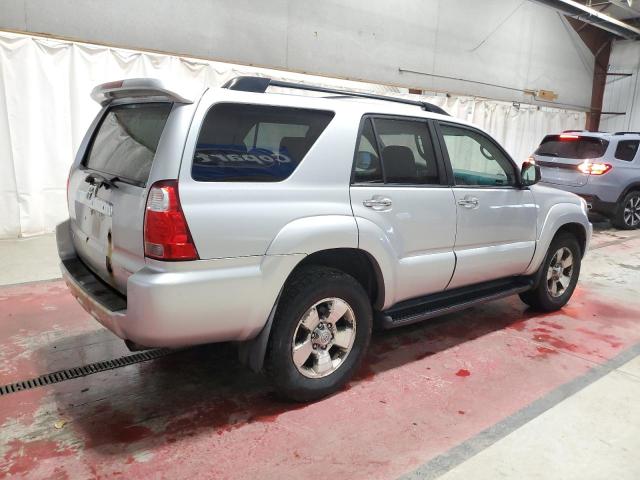 Photo 2 VIN: JTEBU14R59K037201 - TOYOTA 4RUNNER SR 