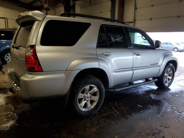 Photo 2 VIN: JTEBU14R59K037330 - TOYOTA 4RUNNER SR 