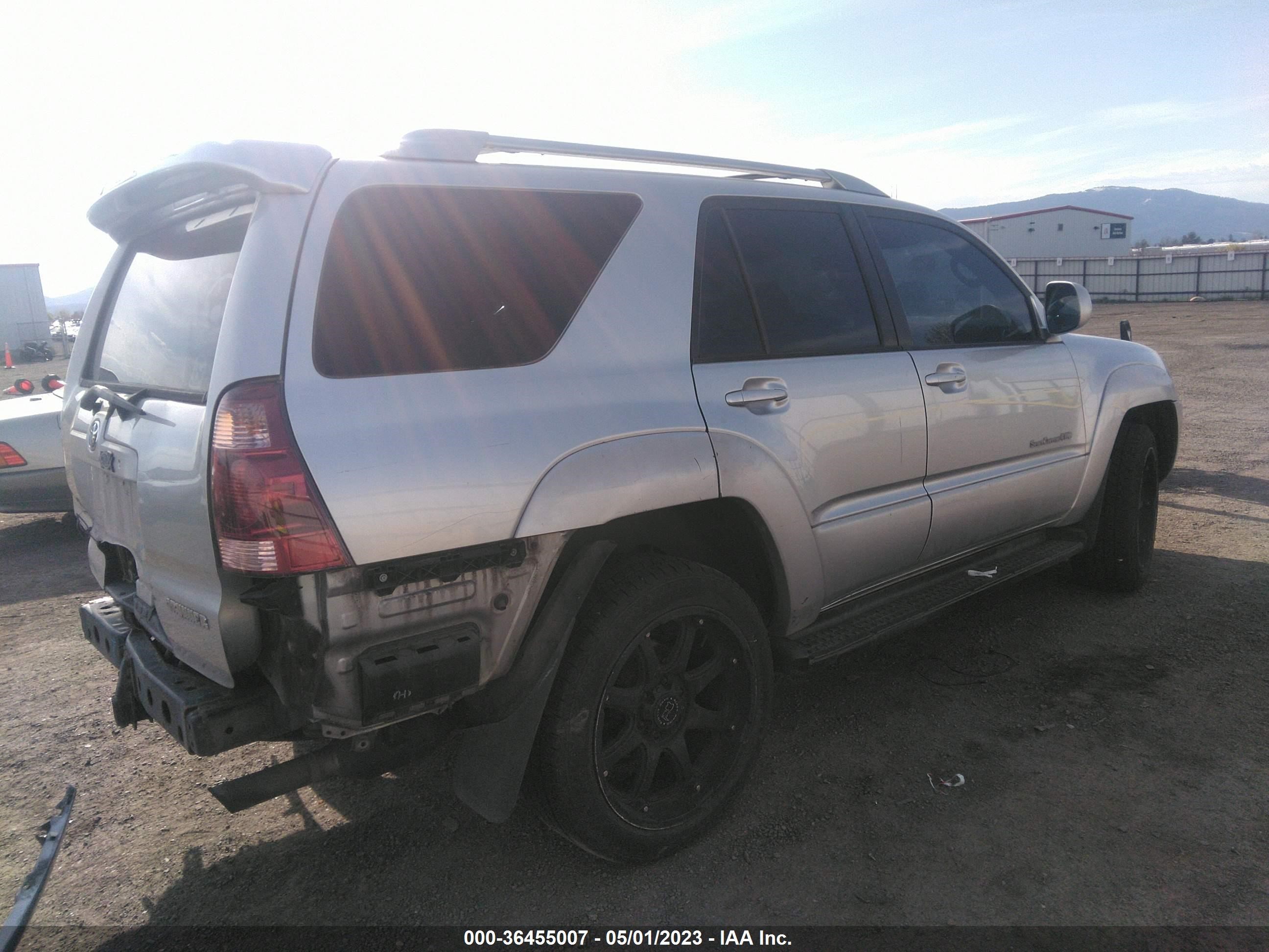 Photo 3 VIN: JTEBU14R638010884 - TOYOTA 4RUNNER 