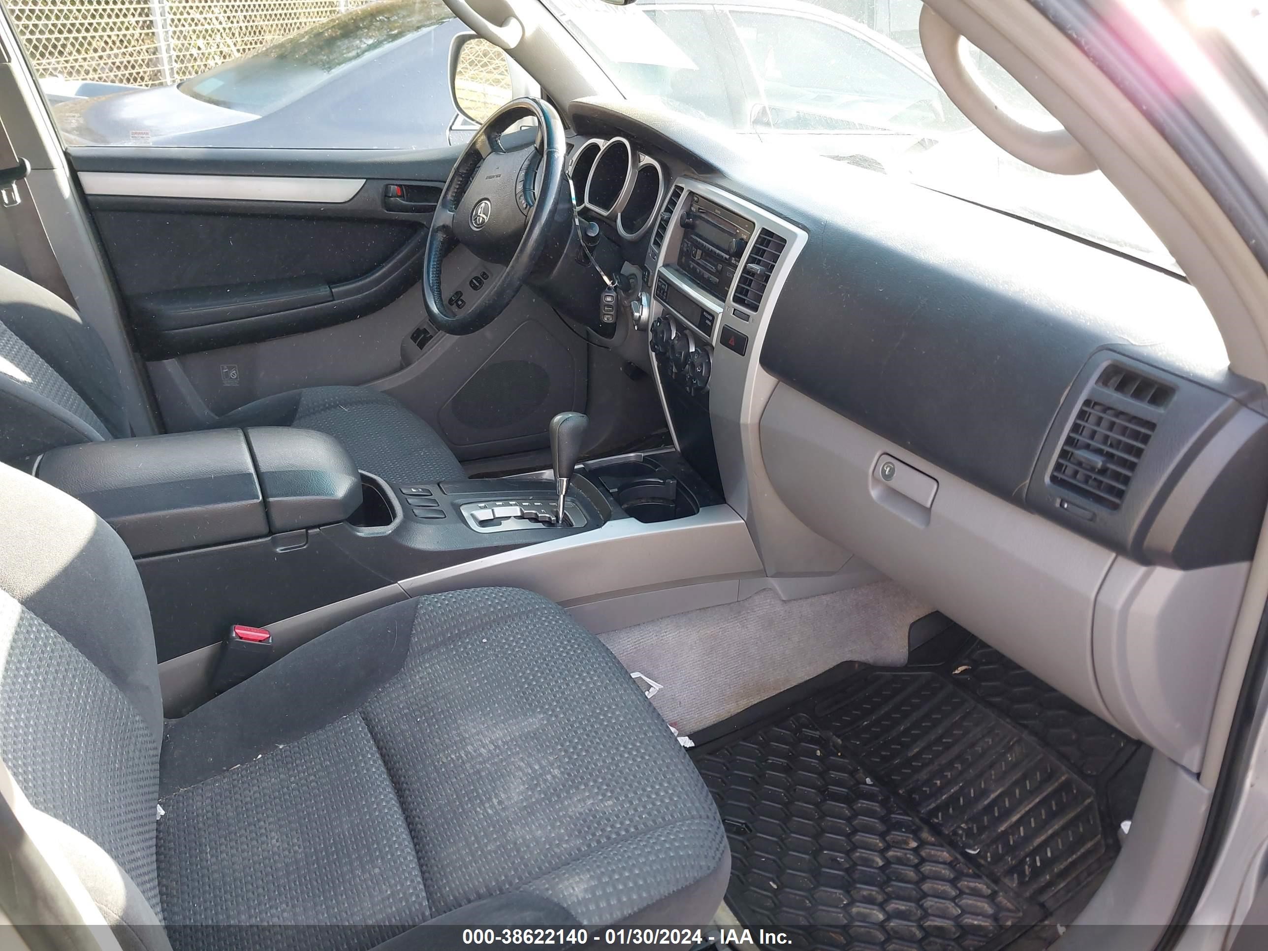 Photo 4 VIN: JTEBU14R650060685 - TOYOTA 4RUNNER 