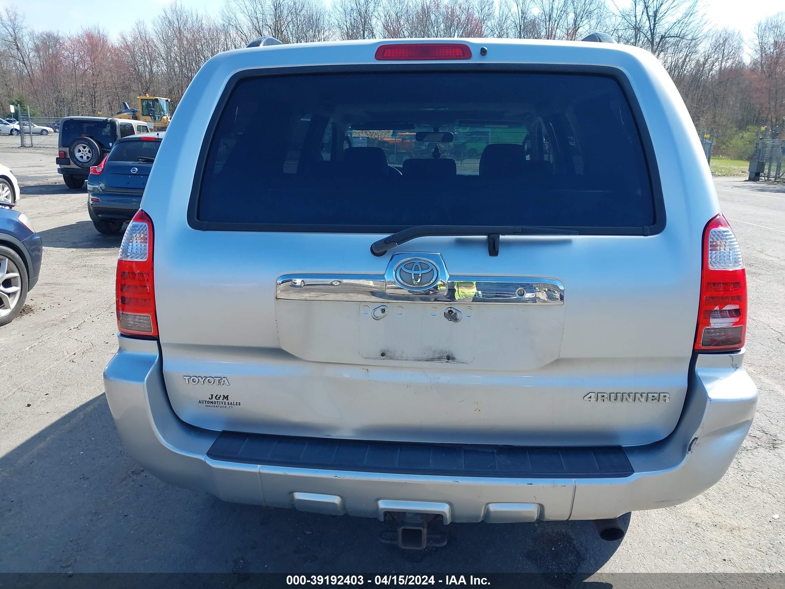 Photo 11 VIN: JTEBU14R668071219 - TOYOTA 4RUNNER 