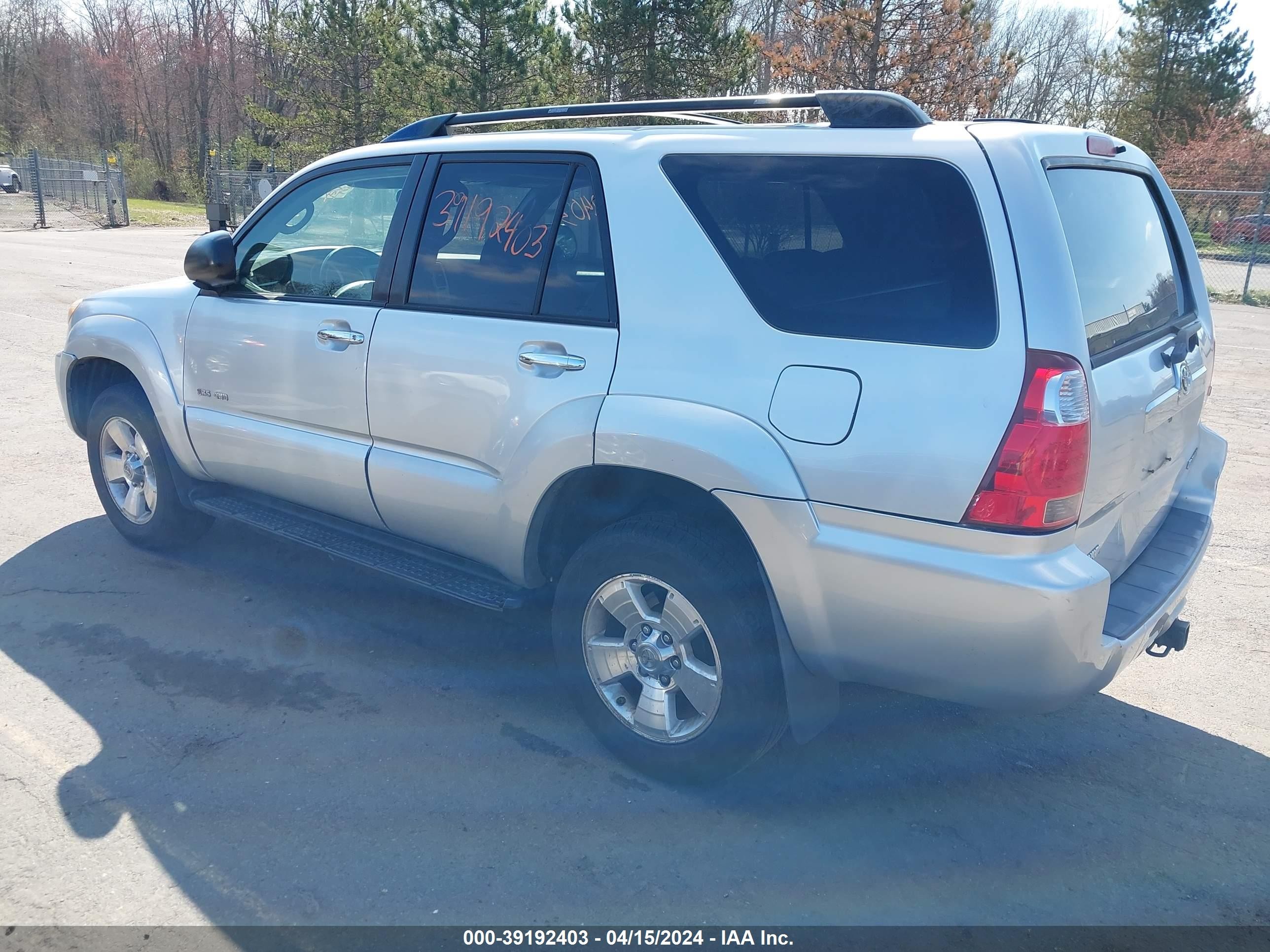 Photo 2 VIN: JTEBU14R668071219 - TOYOTA 4RUNNER 