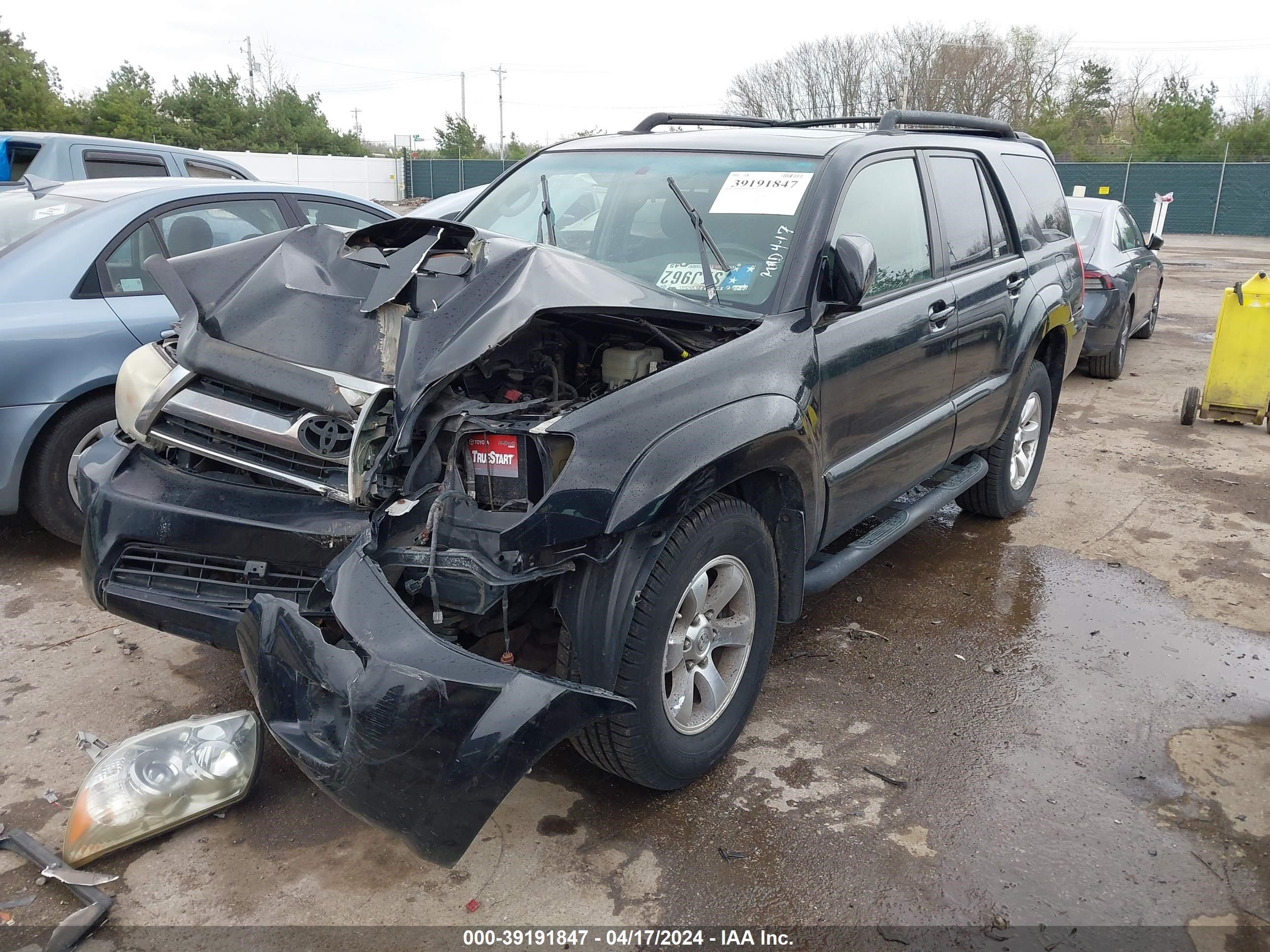 Photo 1 VIN: JTEBU14R678101661 - TOYOTA 4RUNNER 