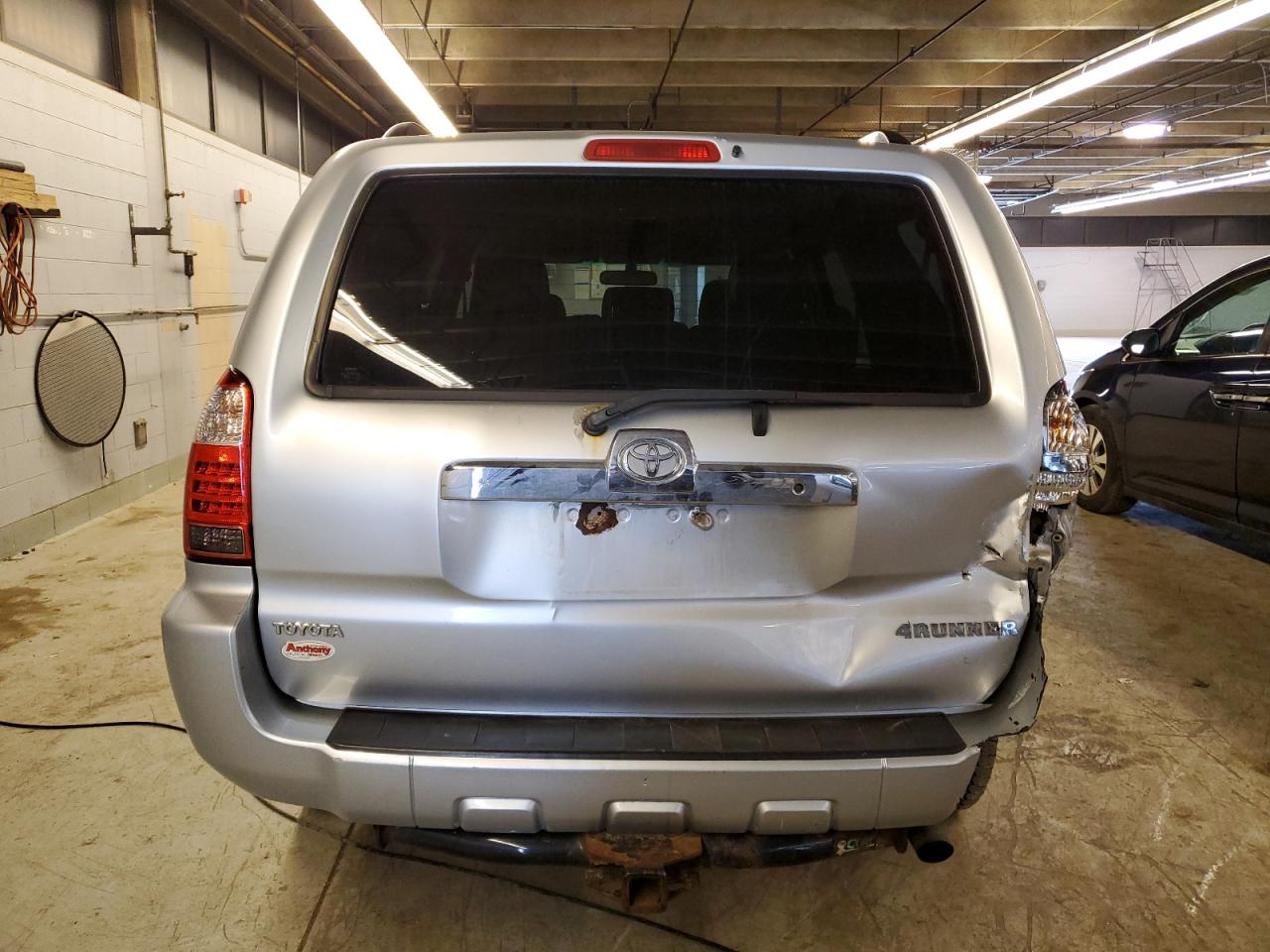 Photo 5 VIN: JTEBU14R69K036445 - TOYOTA 4RUNNER 