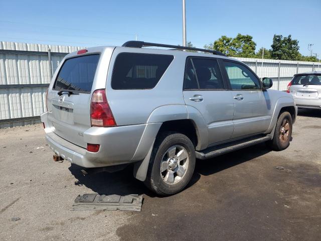 Photo 2 VIN: JTEBU14R758044593 - TOYOTA 4RUNNER SR 