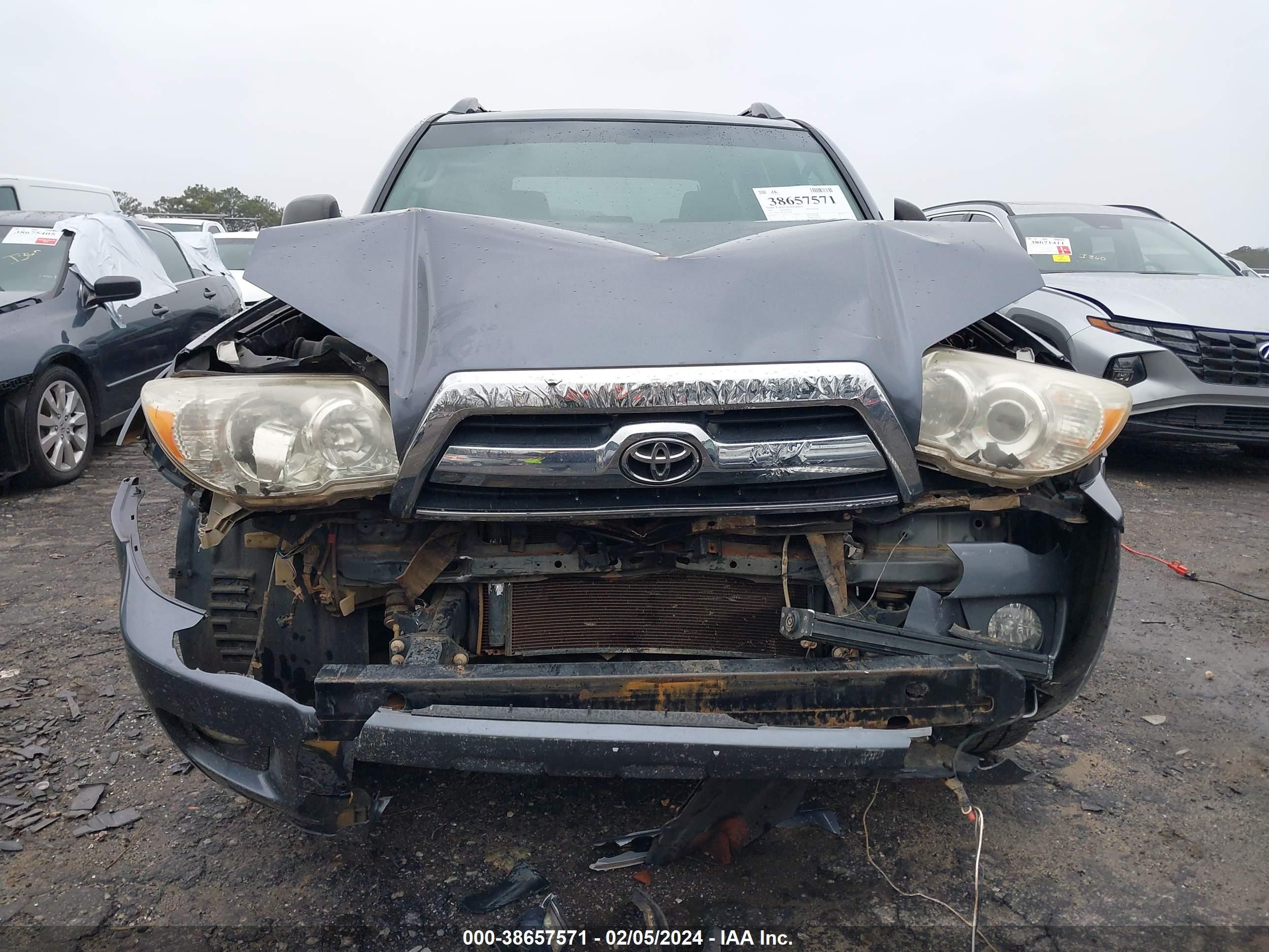 Photo 11 VIN: JTEBU14R770124798 - TOYOTA 4RUNNER 