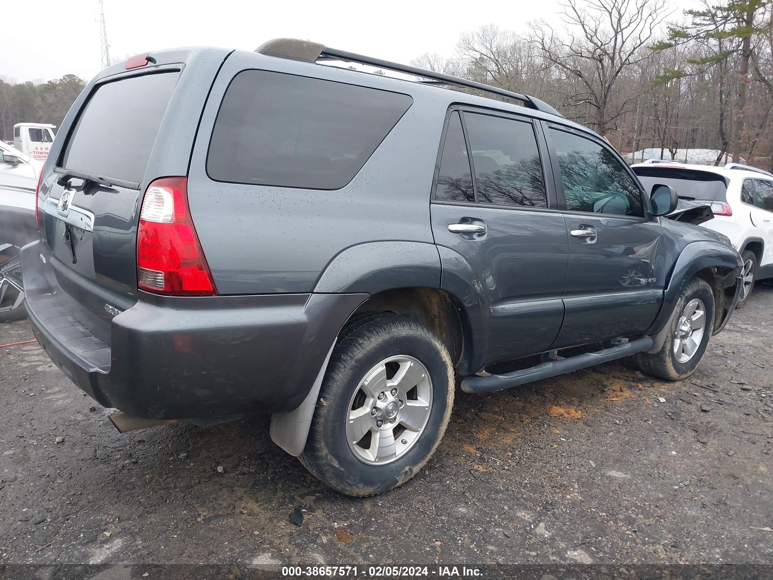 Photo 3 VIN: JTEBU14R770124798 - TOYOTA 4RUNNER 