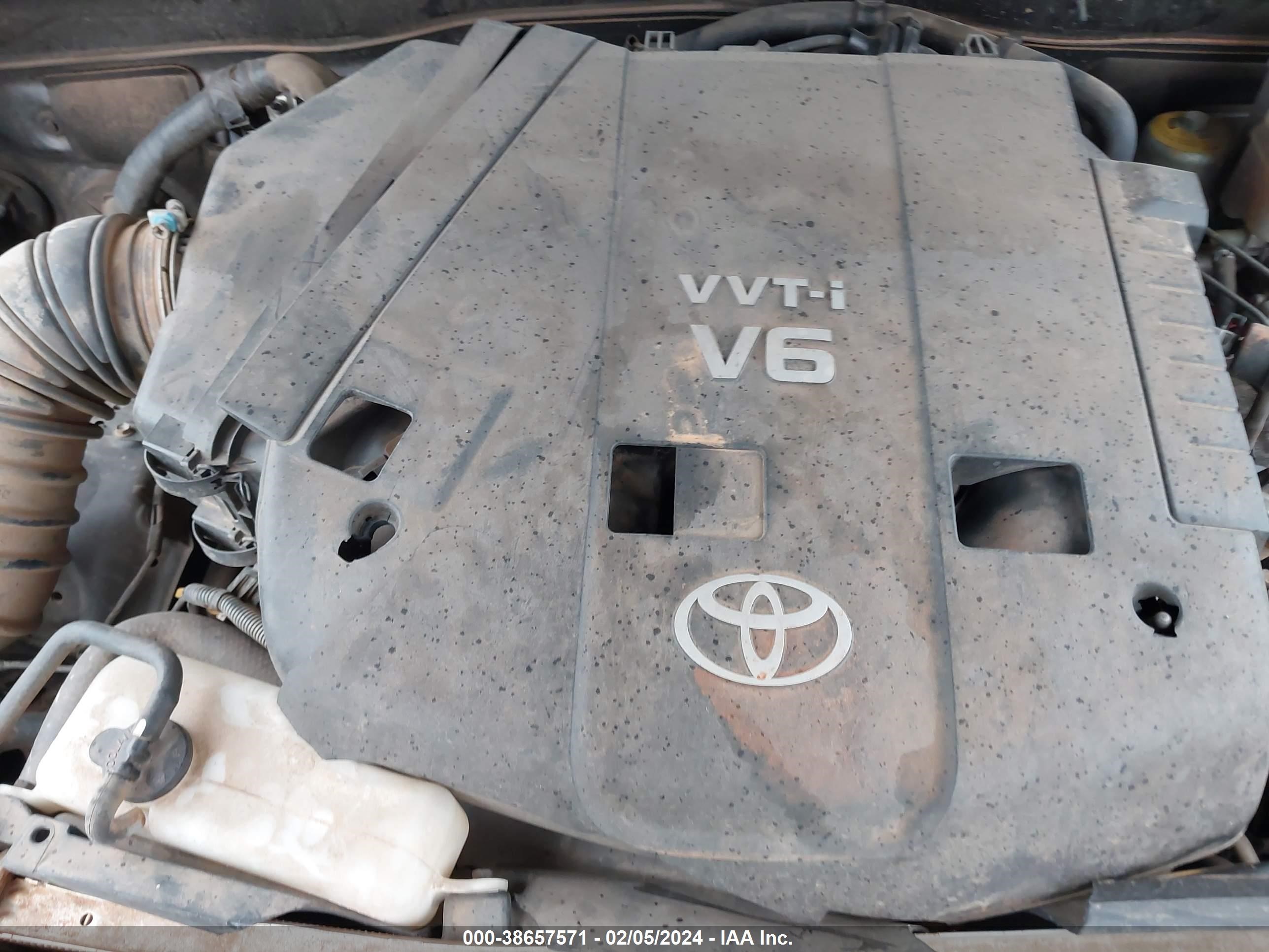 Photo 9 VIN: JTEBU14R770124798 - TOYOTA 4RUNNER 