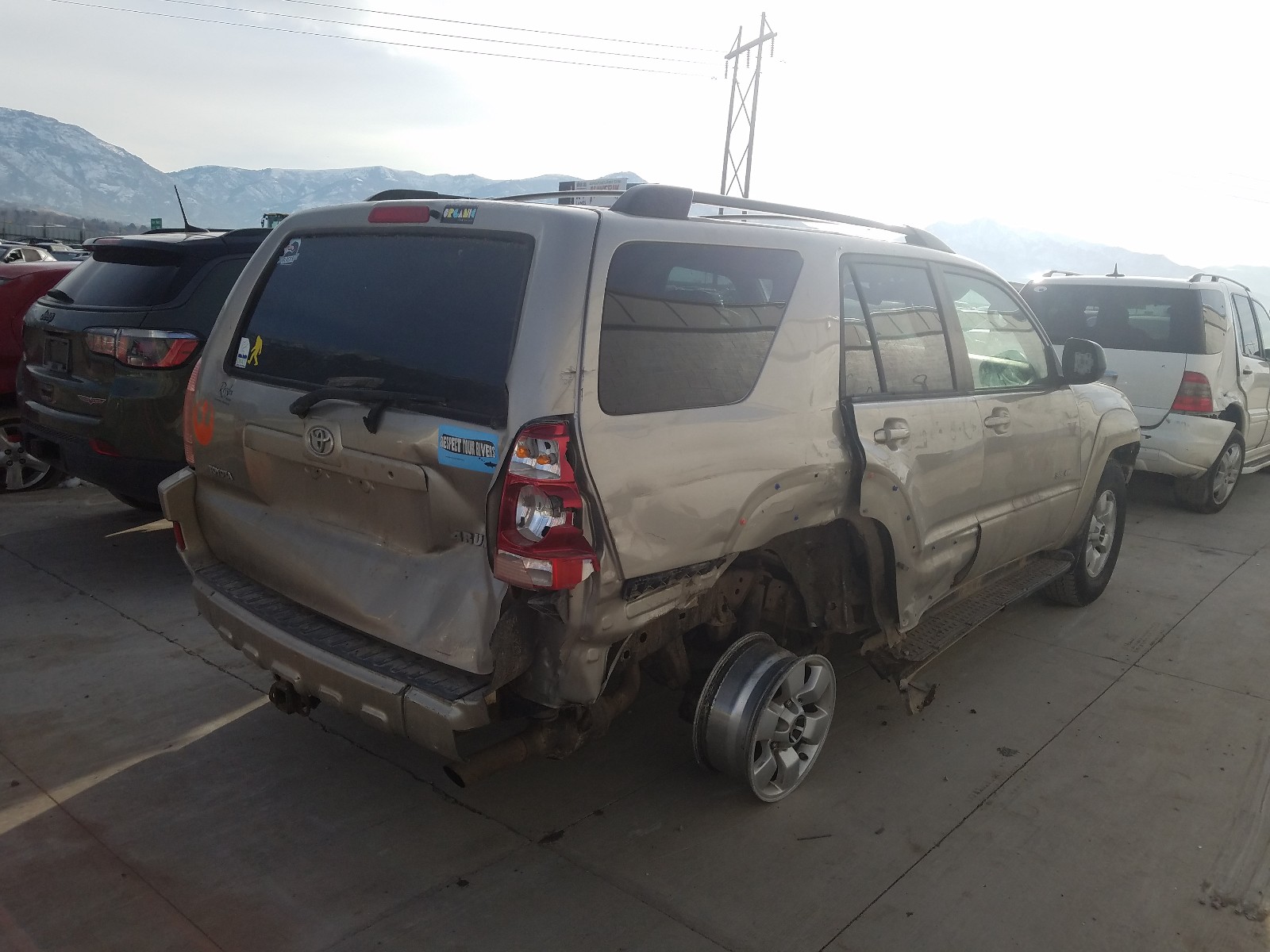 Photo 3 VIN: JTEBU14R840038038 - TOYOTA 4RUNNER SR 