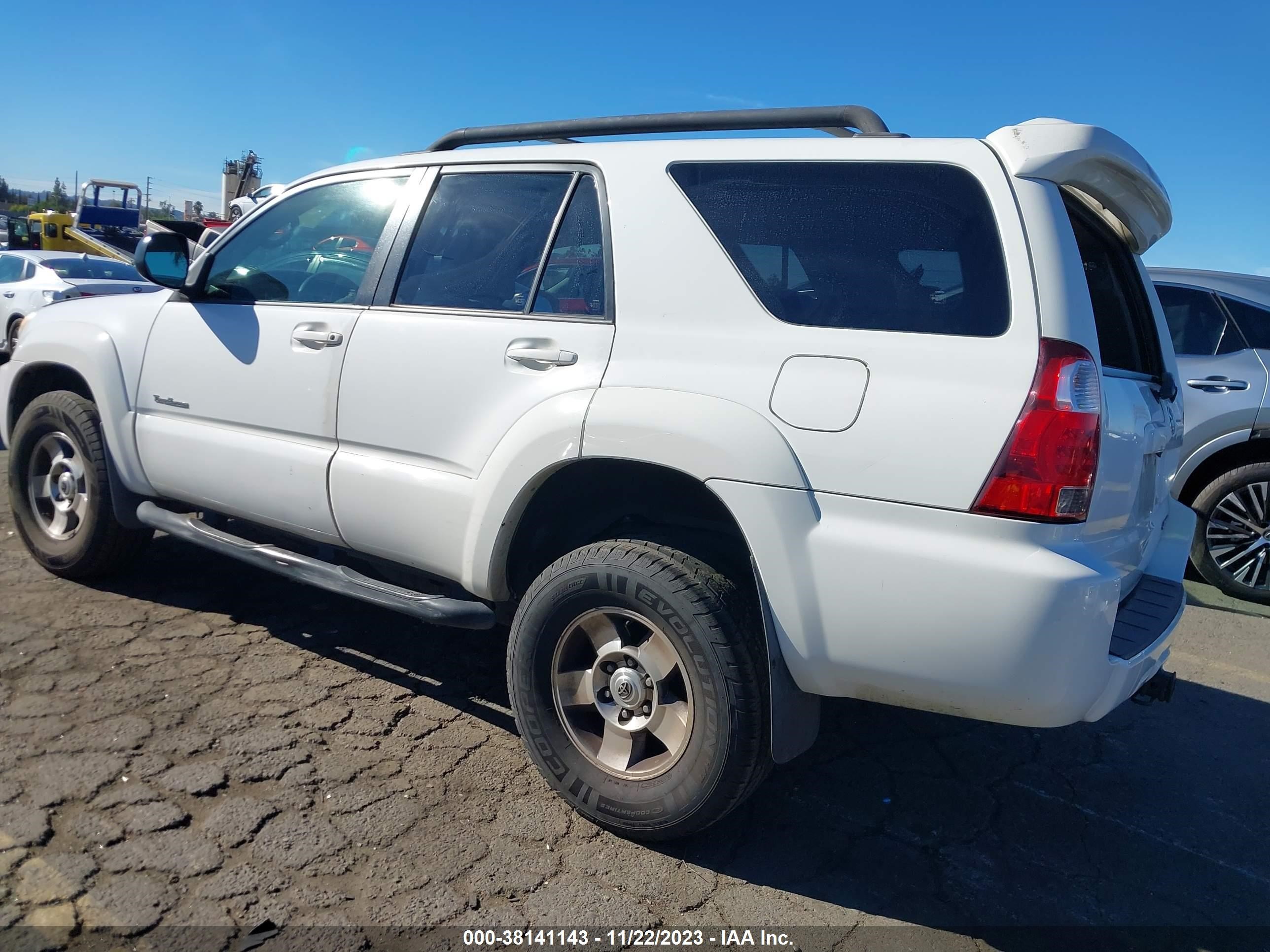 Photo 2 VIN: JTEBU14R89K040254 - TOYOTA 4RUNNER 