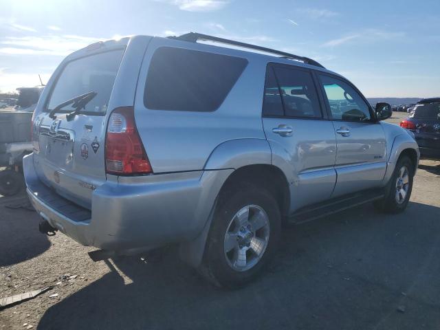 Photo 2 VIN: JTEBU14R980131995 - TOYOTA 4RUNNER SR 